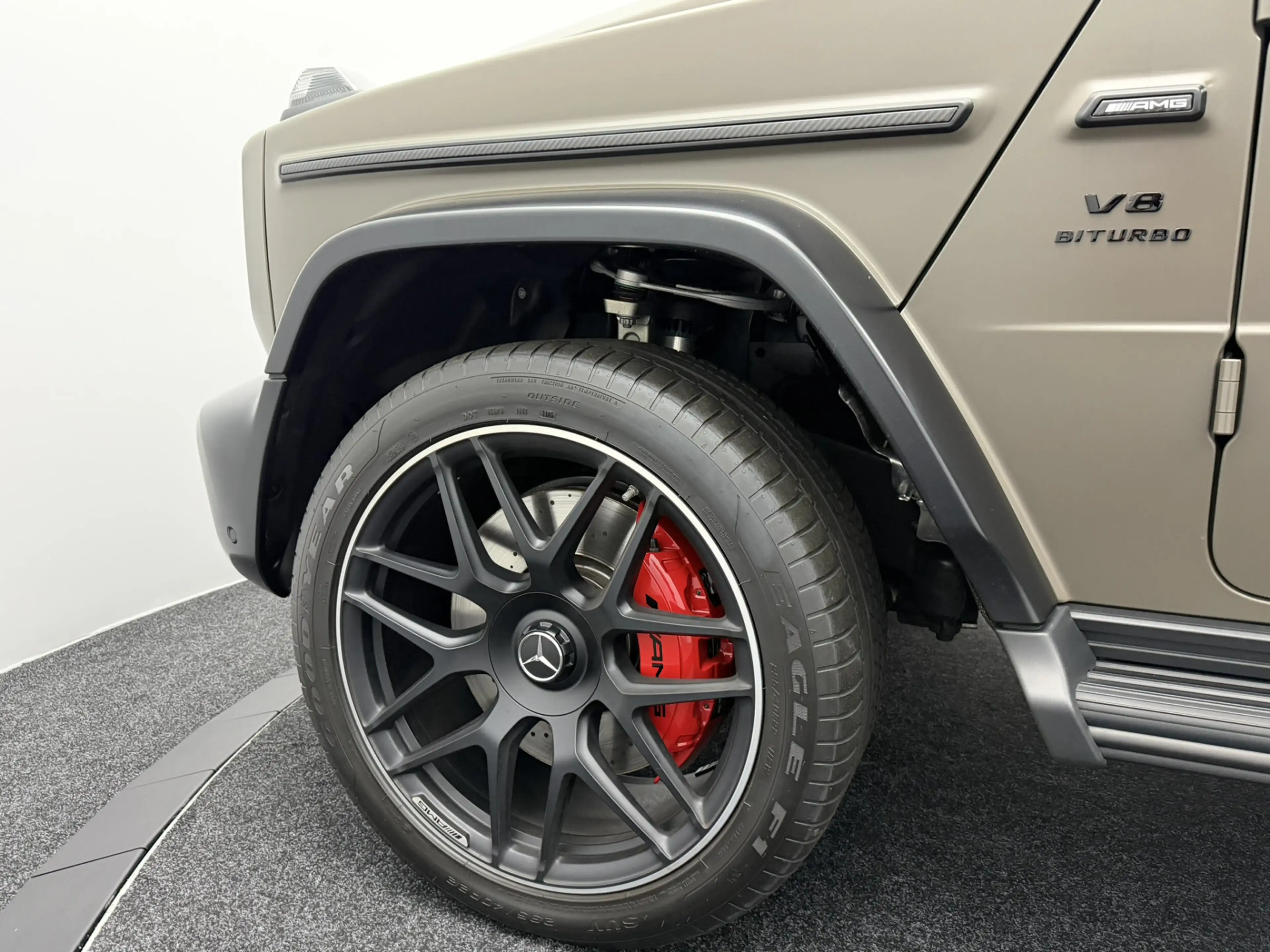 Mercedes-Benz G 63 AMG MY25 | AMG Performance Carbon Pack | Full Options — photo 9
