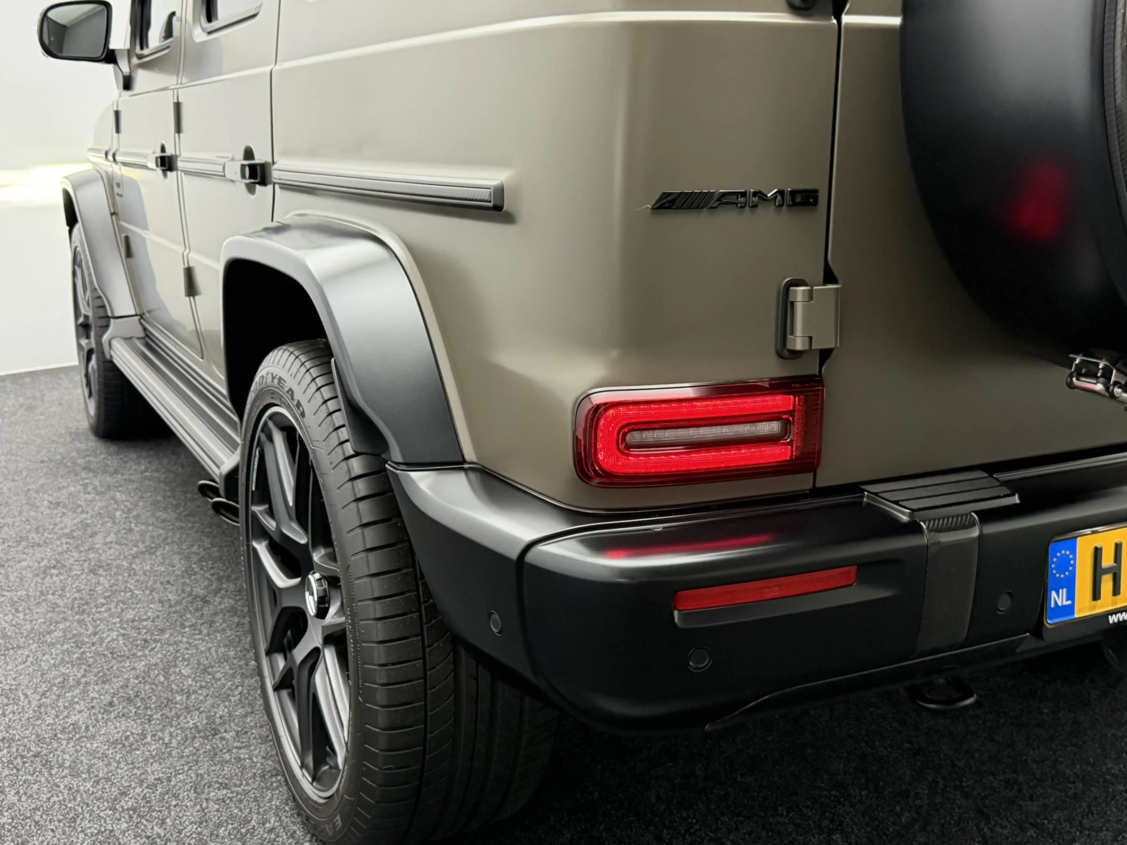 Mercedes-Benz G 63 AMG MY25 | AMG Performance Carbon Pack | Full Options — photo 41