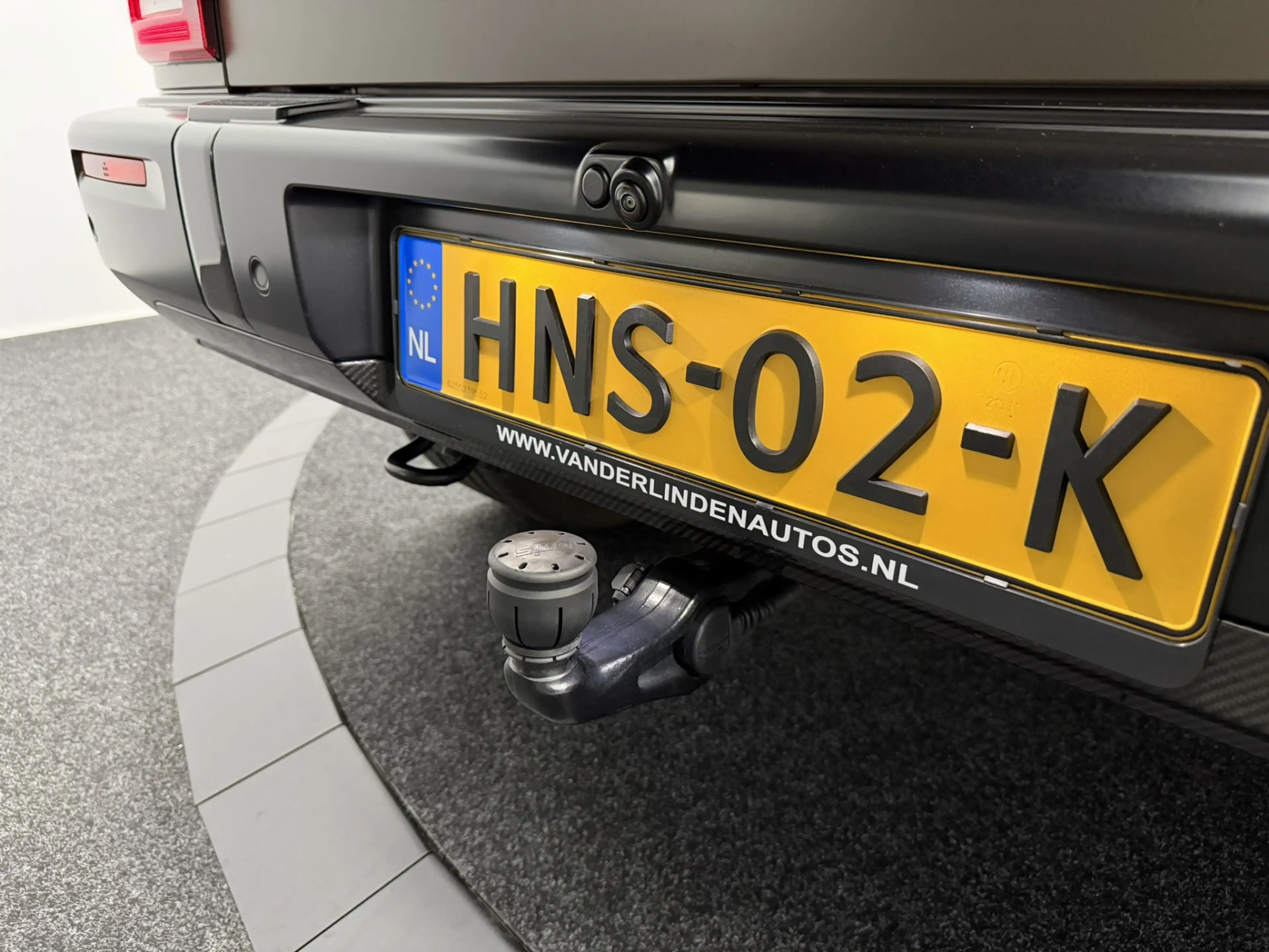 Mercedes-Benz G 63 AMG MY25 | AMG Performance Carbon Pack | Full Options — photo 15