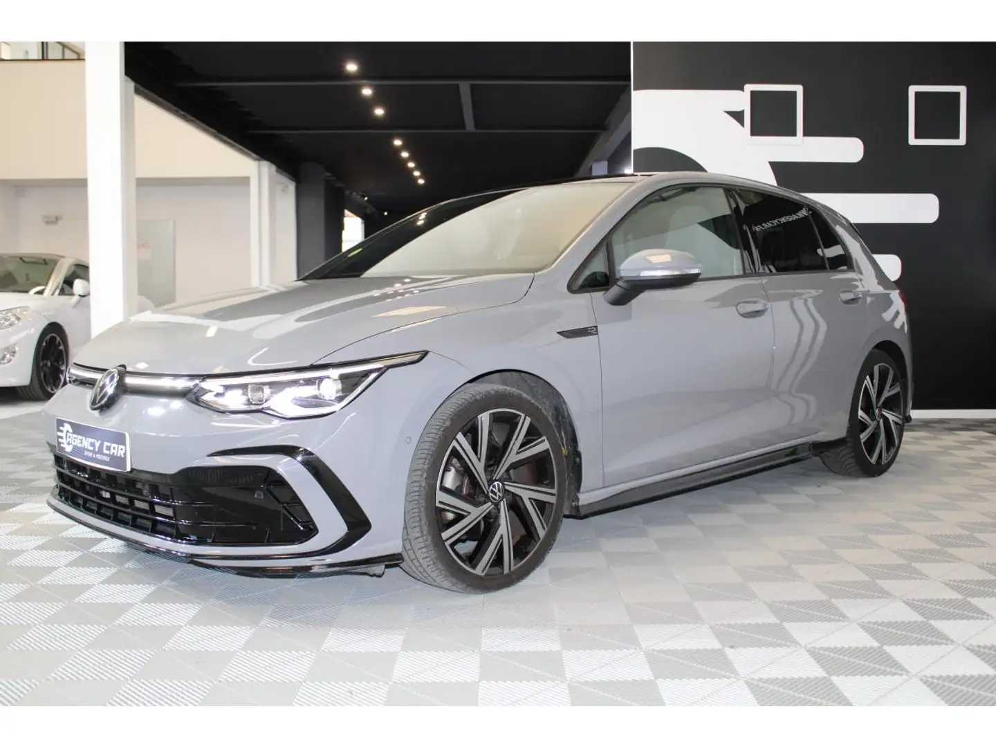 Volkswagen Golf 8 TDI - 150 - BVA R-Line ENTRETIEN VW JUSQUE FIN 2028 Grau - 2