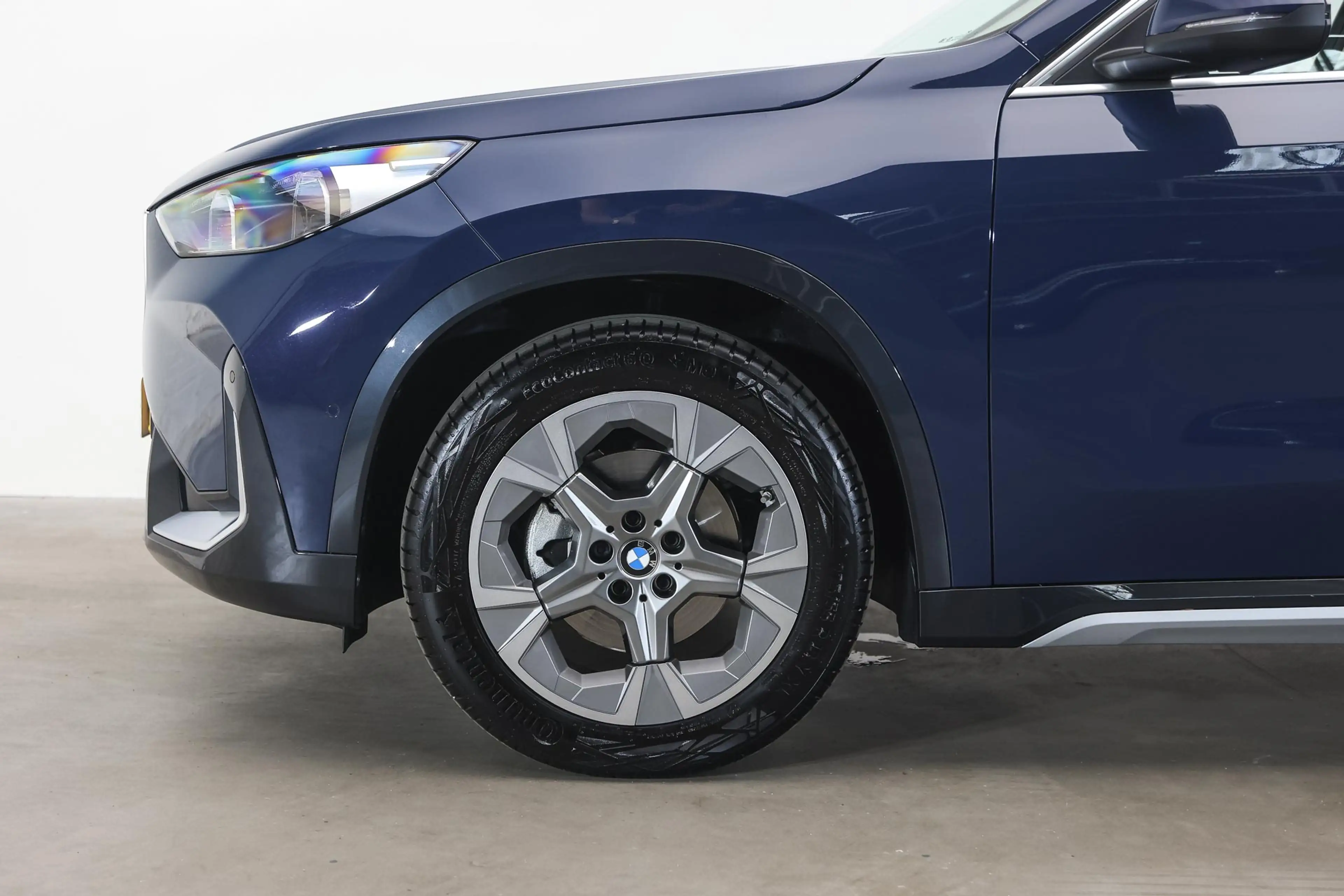 BMW iX1 eDrive20 / Trekhaak / Achteruitrijcamera / Comfort — photo 4