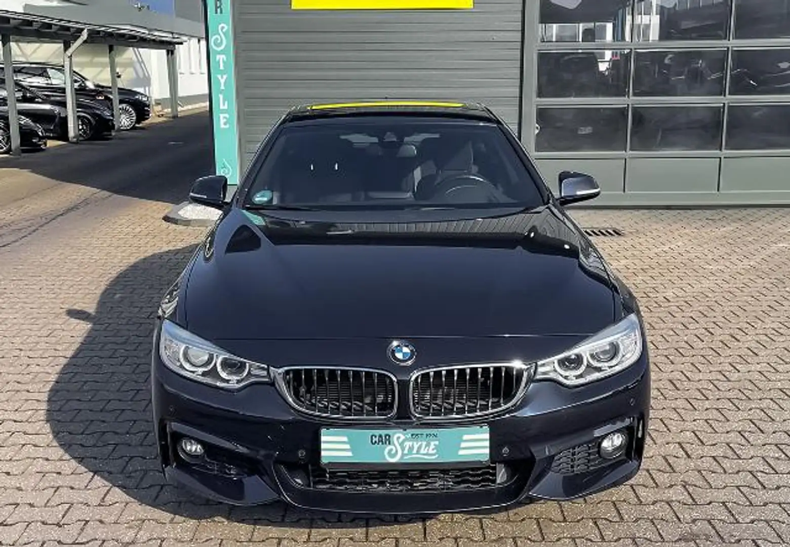 BMW 428 xDrive M-Paket NAVI SHZ PDC RFK Negro - 2
