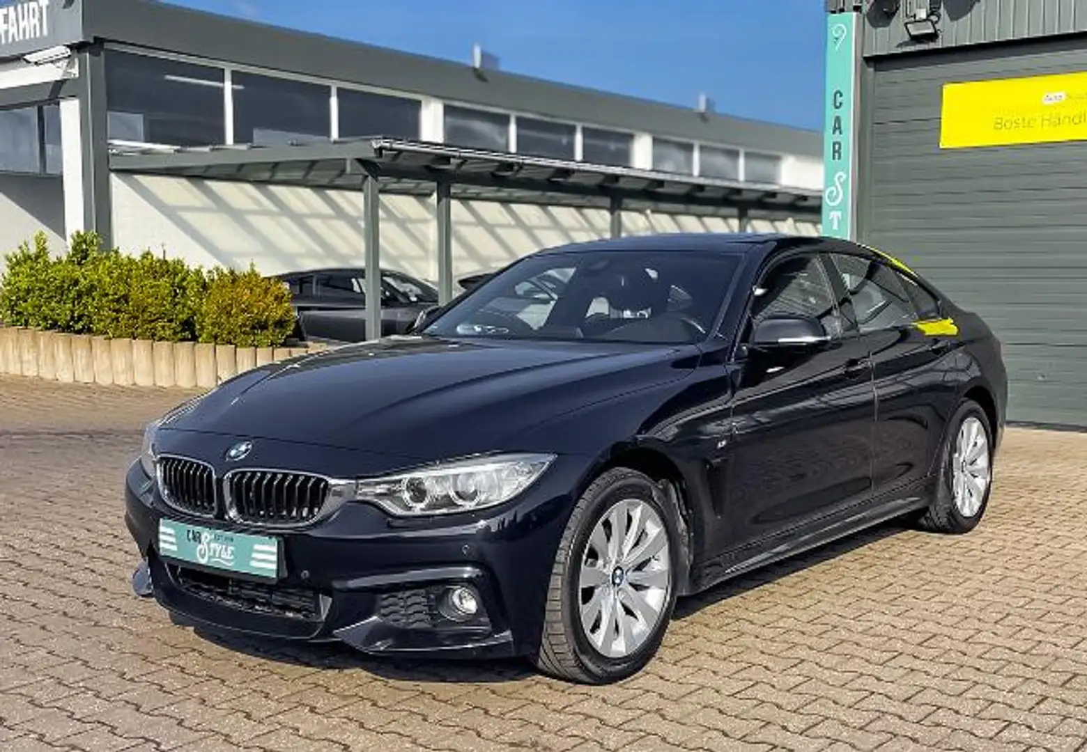 BMW 428 xDrive M-Paket NAVI SHZ PDC RFK Negro - 1