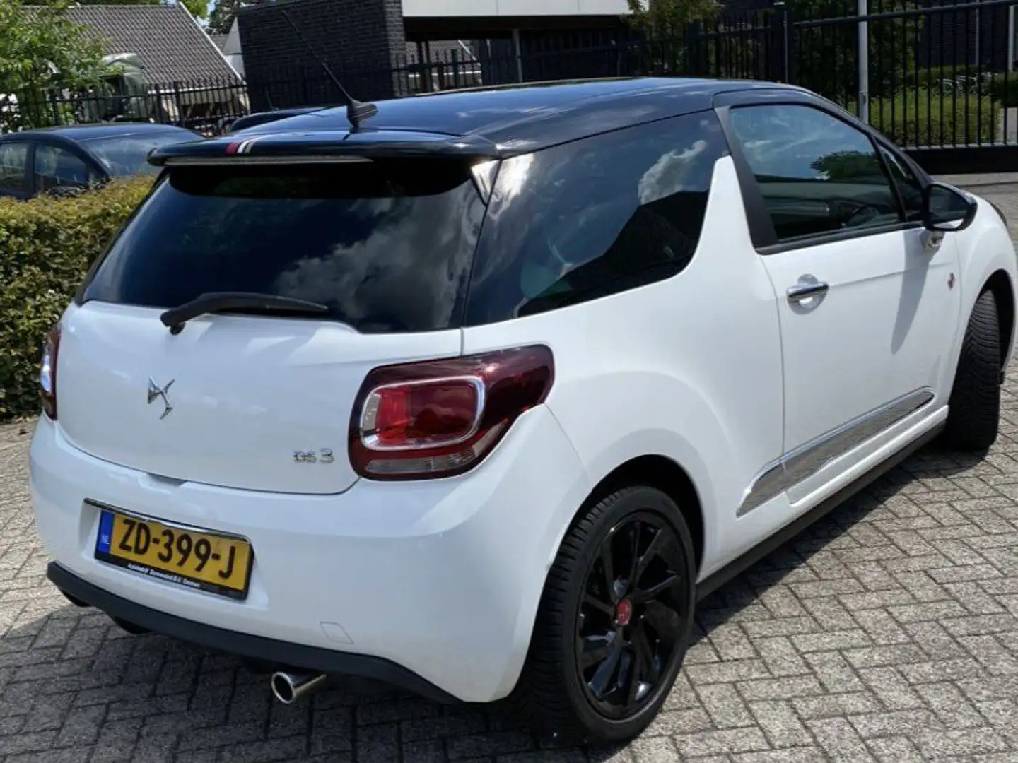 DS Automobiles DS 3 DS 3 1.2 PT Performance Line Wit - 2