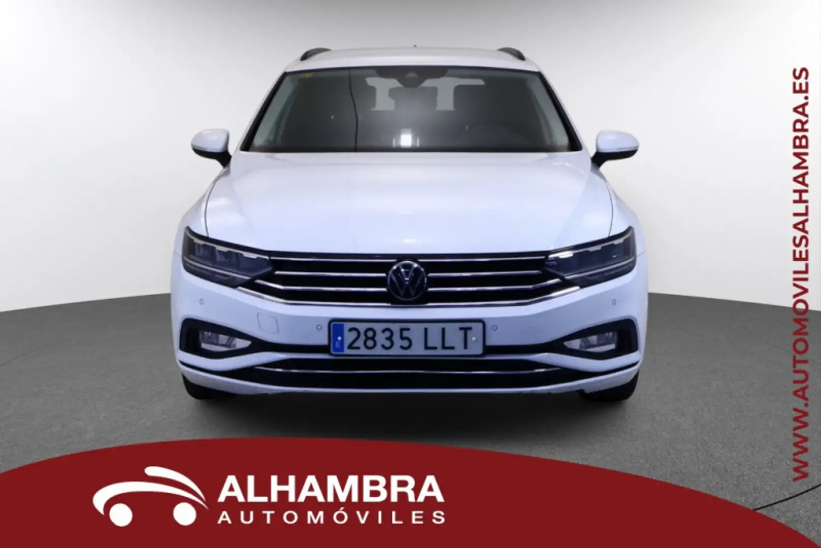 Volkswagen Passat Variant 1.6TDI Executive DSG7 - 1