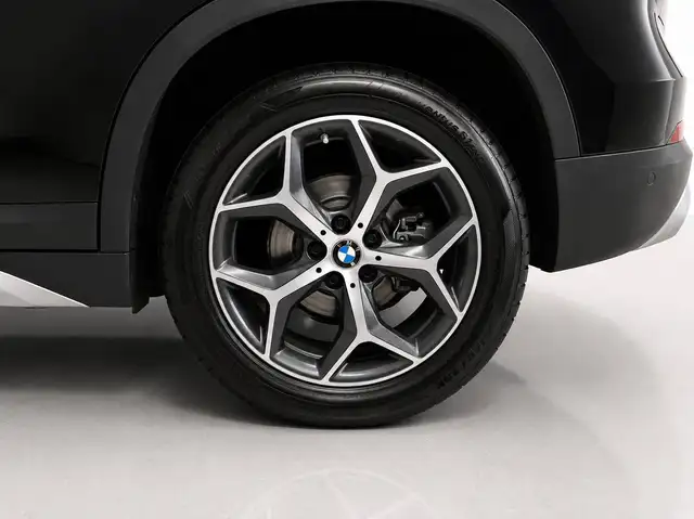 BMW X1 view 7