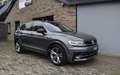 Volkswagen Tiguan 2.0 TDI R LINE, ACC, LANE, AUT, Apple Carplay Grijs - thumbnail 2