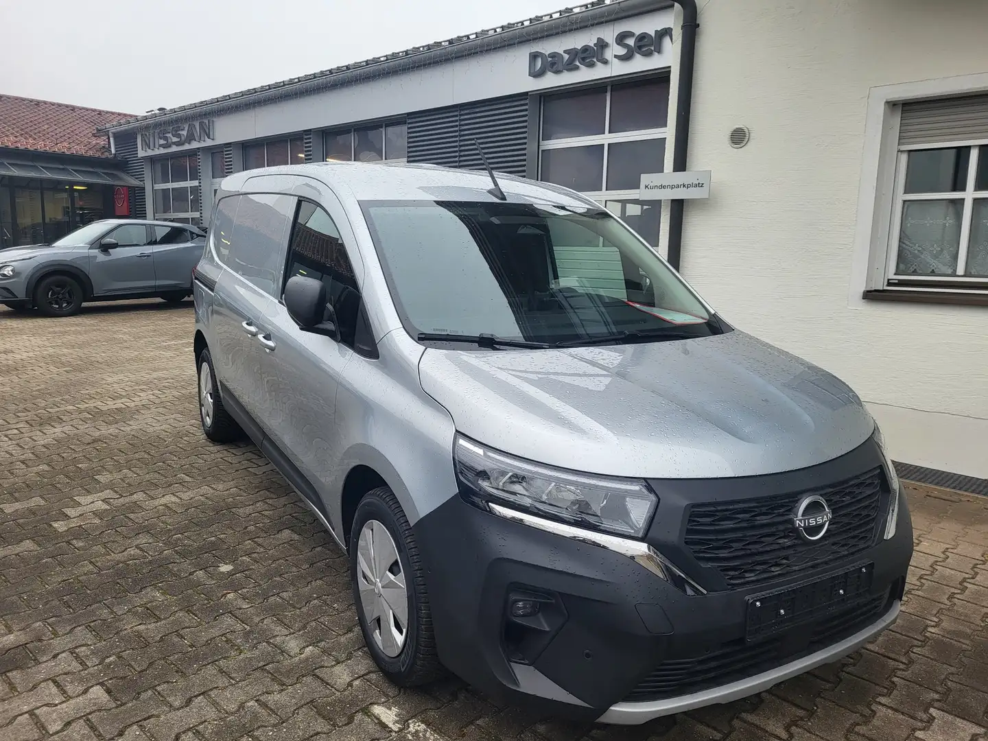Nissan Townstar Townstar Länge 2 -2,3 To, N-Connecta, 3 Sitze Silber - 2