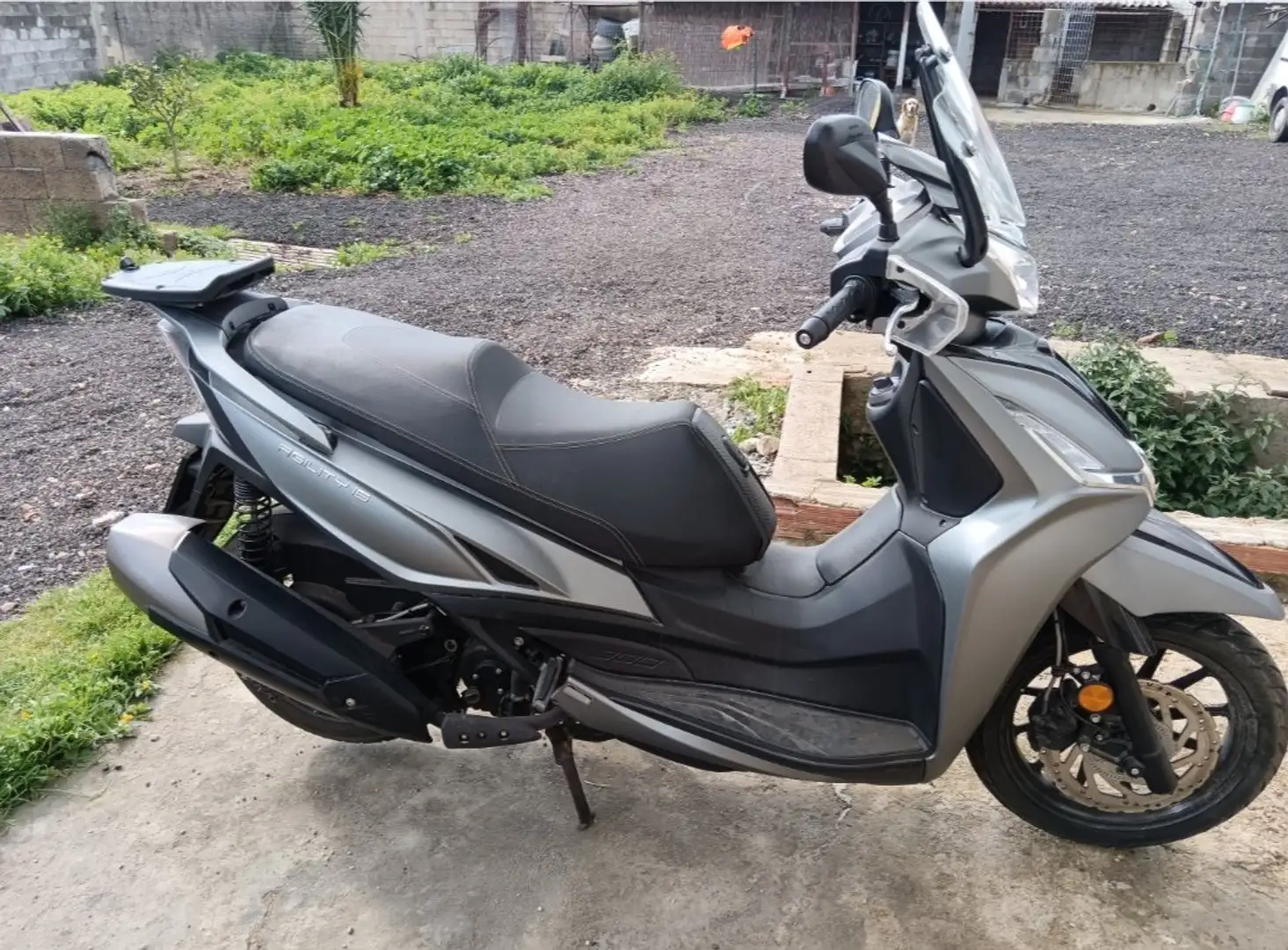 Kymco Agility 300 Abs Grijs - 2