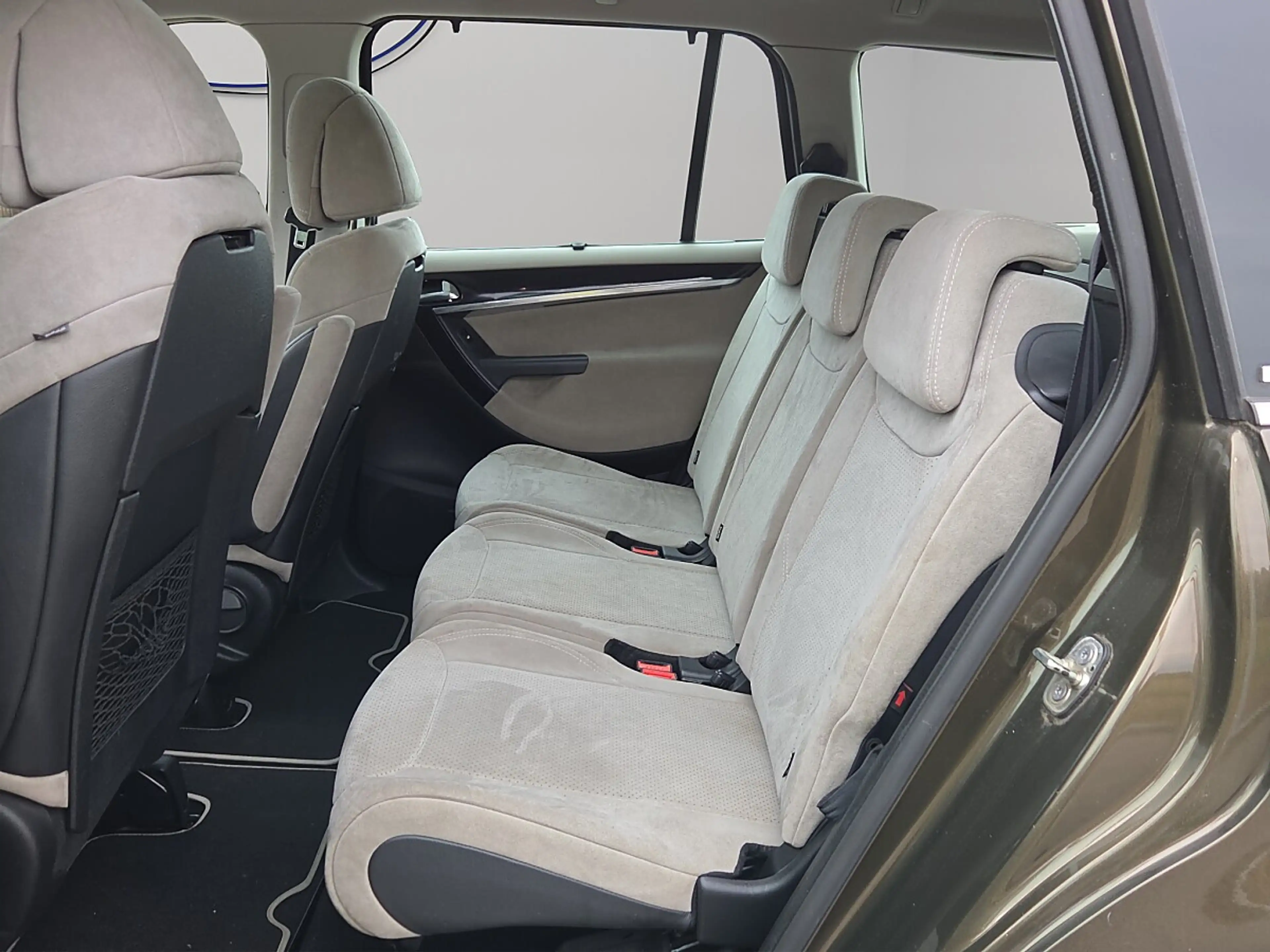 Citroen Grand C4 Picasso 2,0 HDi FAP Exclusive Aut. — photo 15