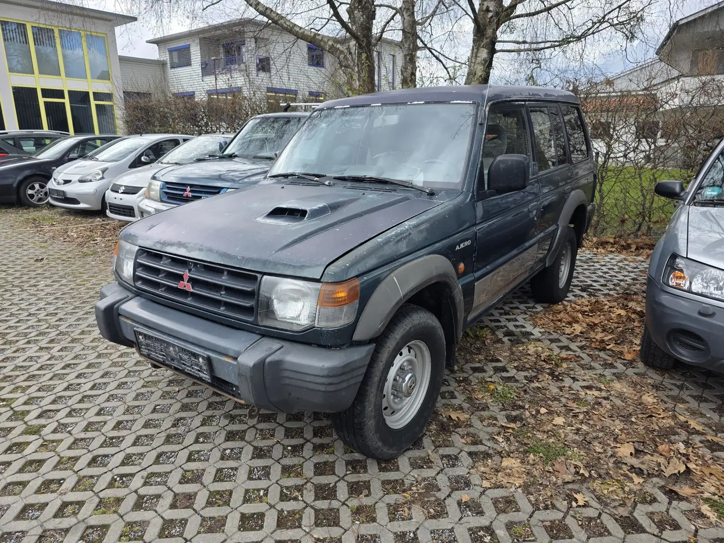 Mitsubishi Pajero mit klima Grau - 1