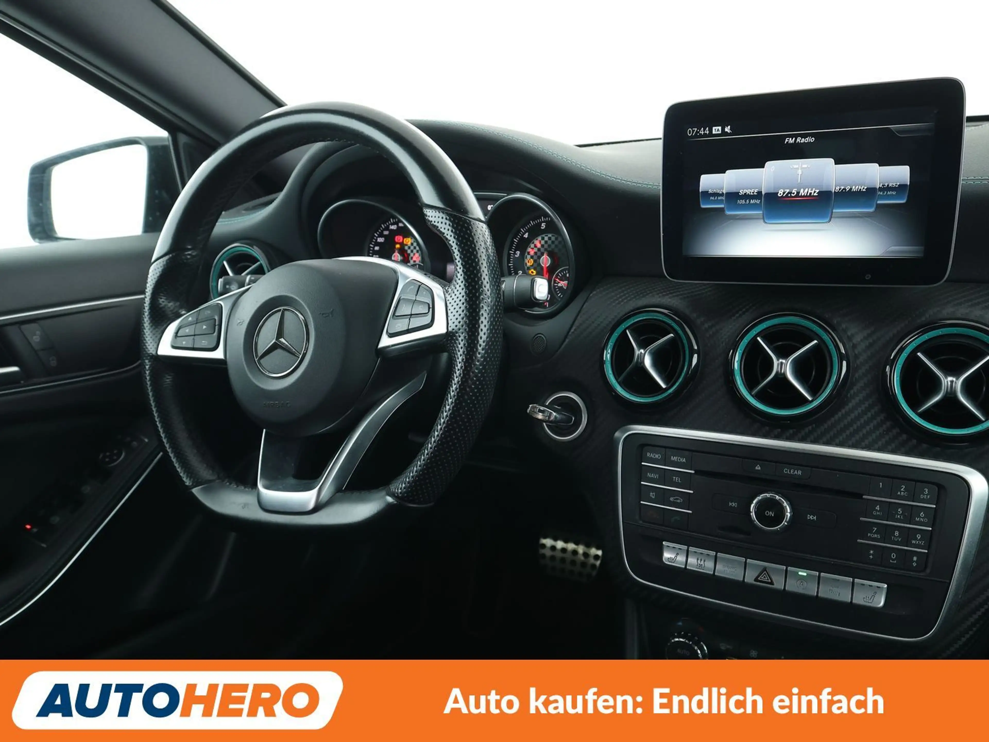 Mercedes-Benz A 220 A 220 4Matic Motorsport Edition AMG Sport Aut. — photo 13