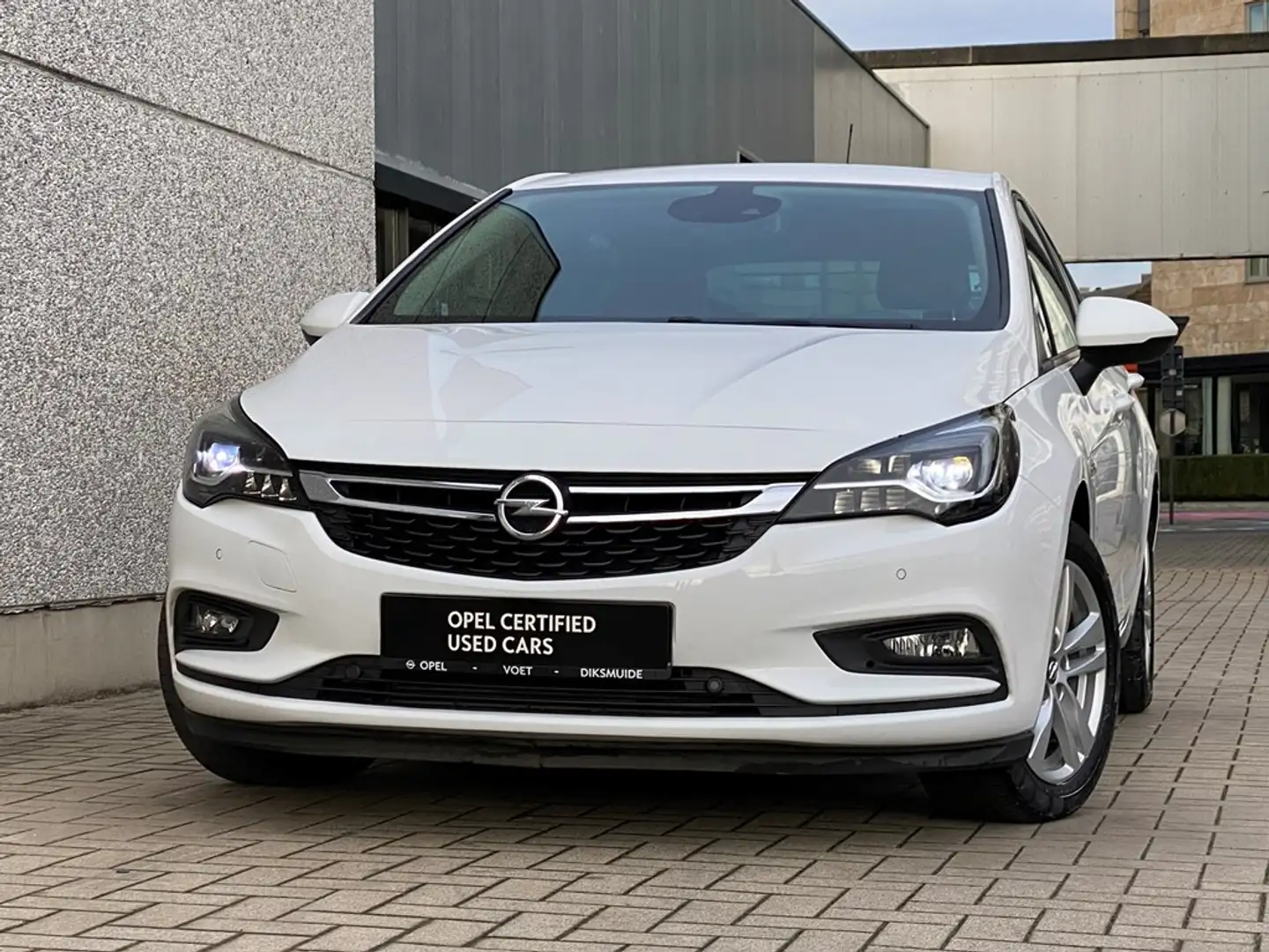 Opel Astra 1.4T 125PK EDITION WINTERPACK/CAMERA/LEDMATRIX EXP Blanc - 1