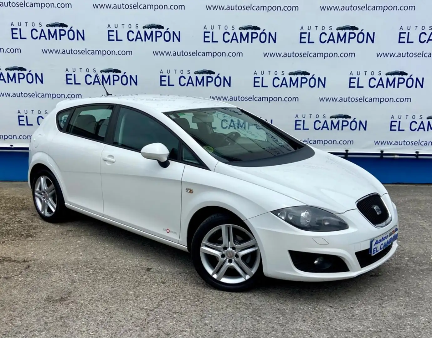 SEAT Leon 1.6TDI CR Reference Copa Blanco - 2