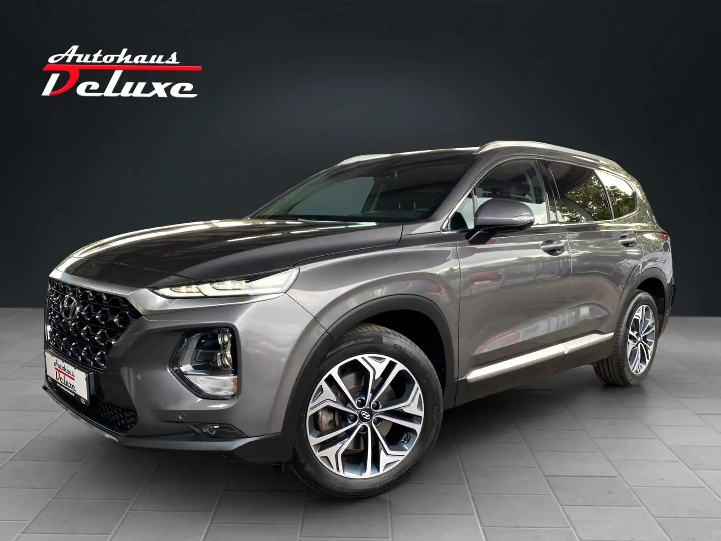 Hyundai SANTA FE 2,2CRDI 4WD 360°KAMERA-PANORAMA-7-SITZE Grijs - 1