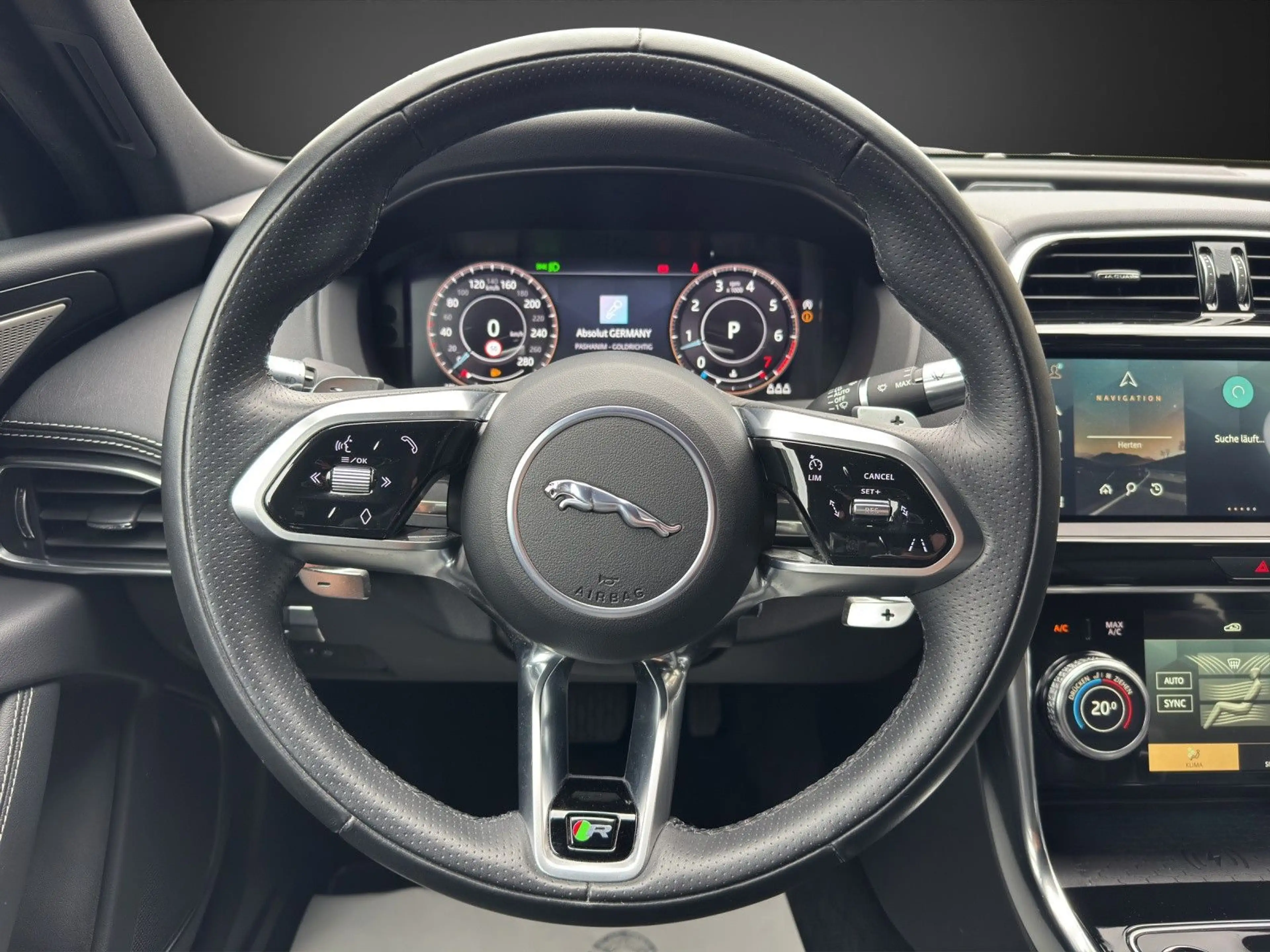 Jaguar XE R-Dynamic HSE*LED*1H*Black Pack*360°Kamera — photo 13