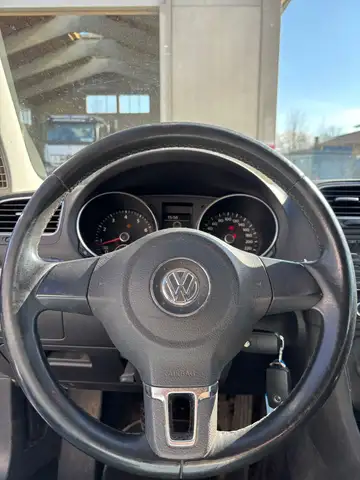 Volkswagen Golf view 10
