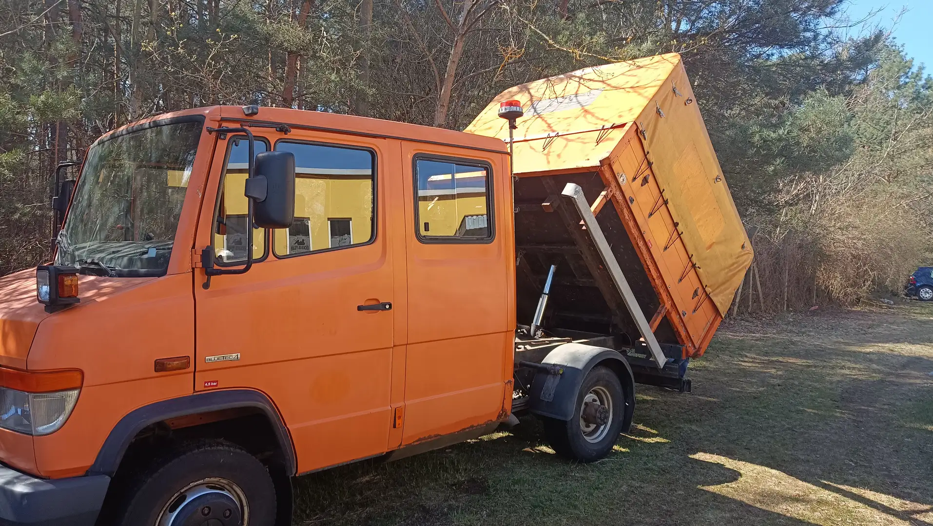 Mercedes-Benz 616d Kipper mit winterdienst Orange - 2