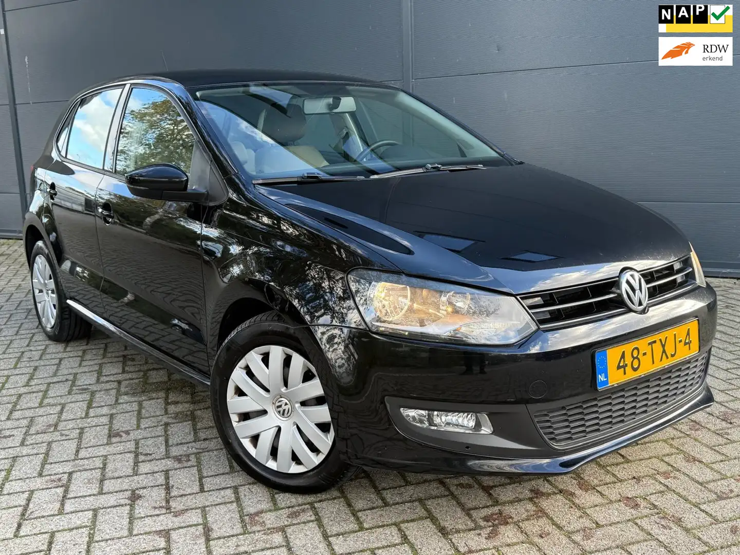 Volkswagen Polo 1.2 TSI Comfortline/Navi/bluetooth/5D/elek ramen Noir - 1