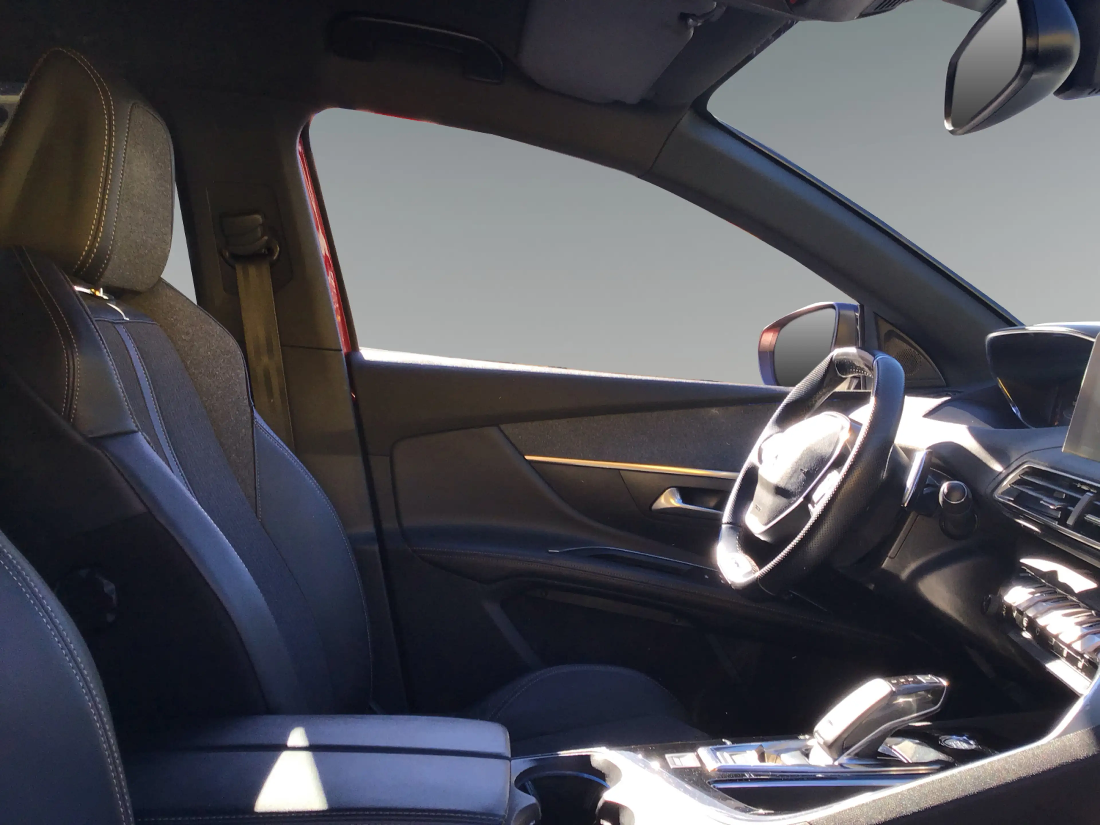 Peugeot 5008 1,5  GT-Line  7-Sitzer! — photo 11