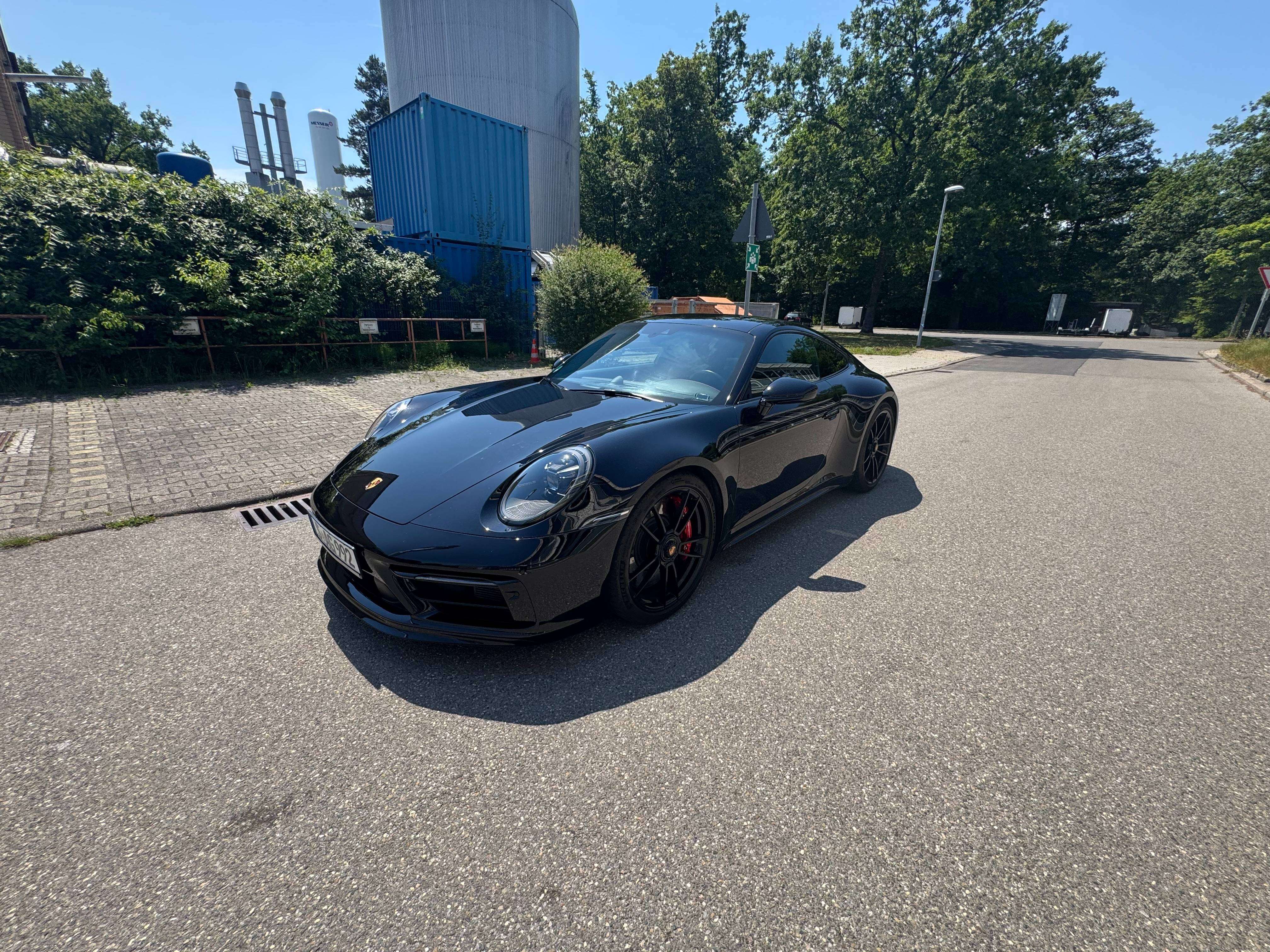 Porsche 992