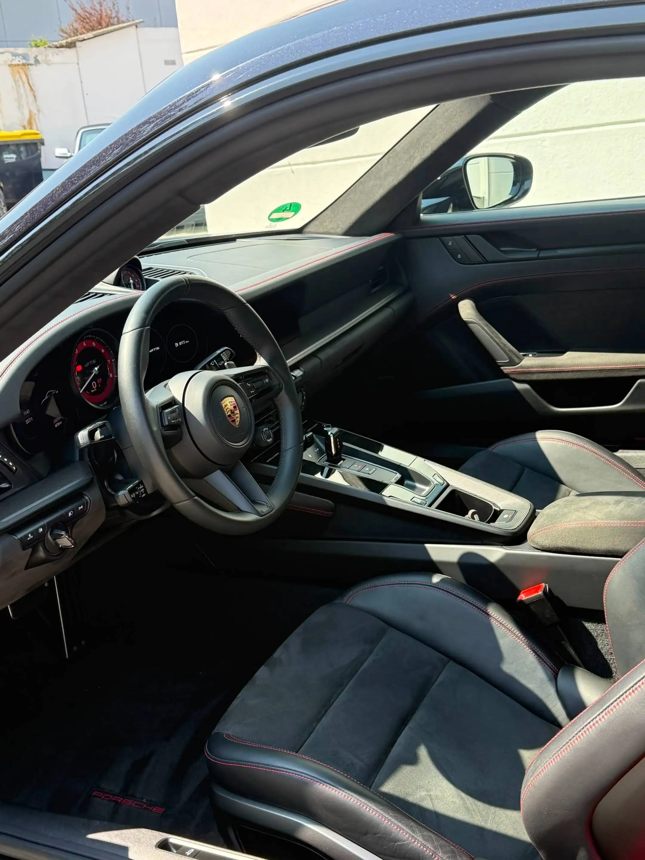 Porsche 992 Carrera GTS — photo 12