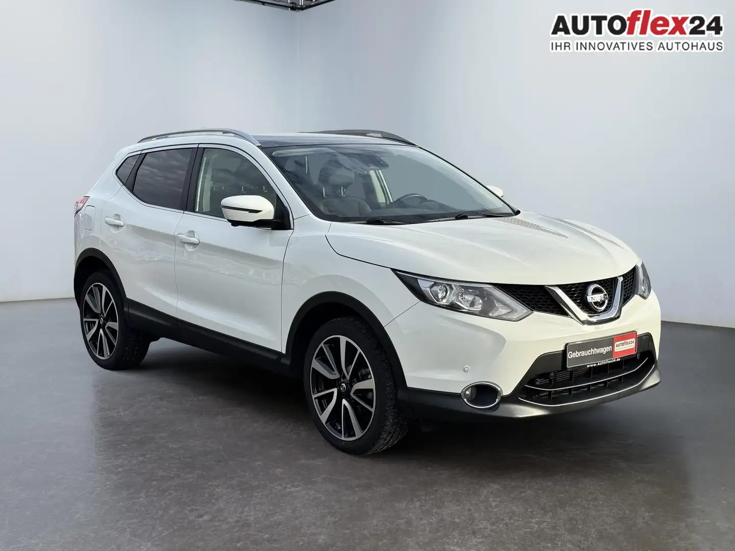 Nissan Qashqai 1.2 DIG-T Tekna Pano Leder Navi 360° 85 kW (116... Weiß - 1