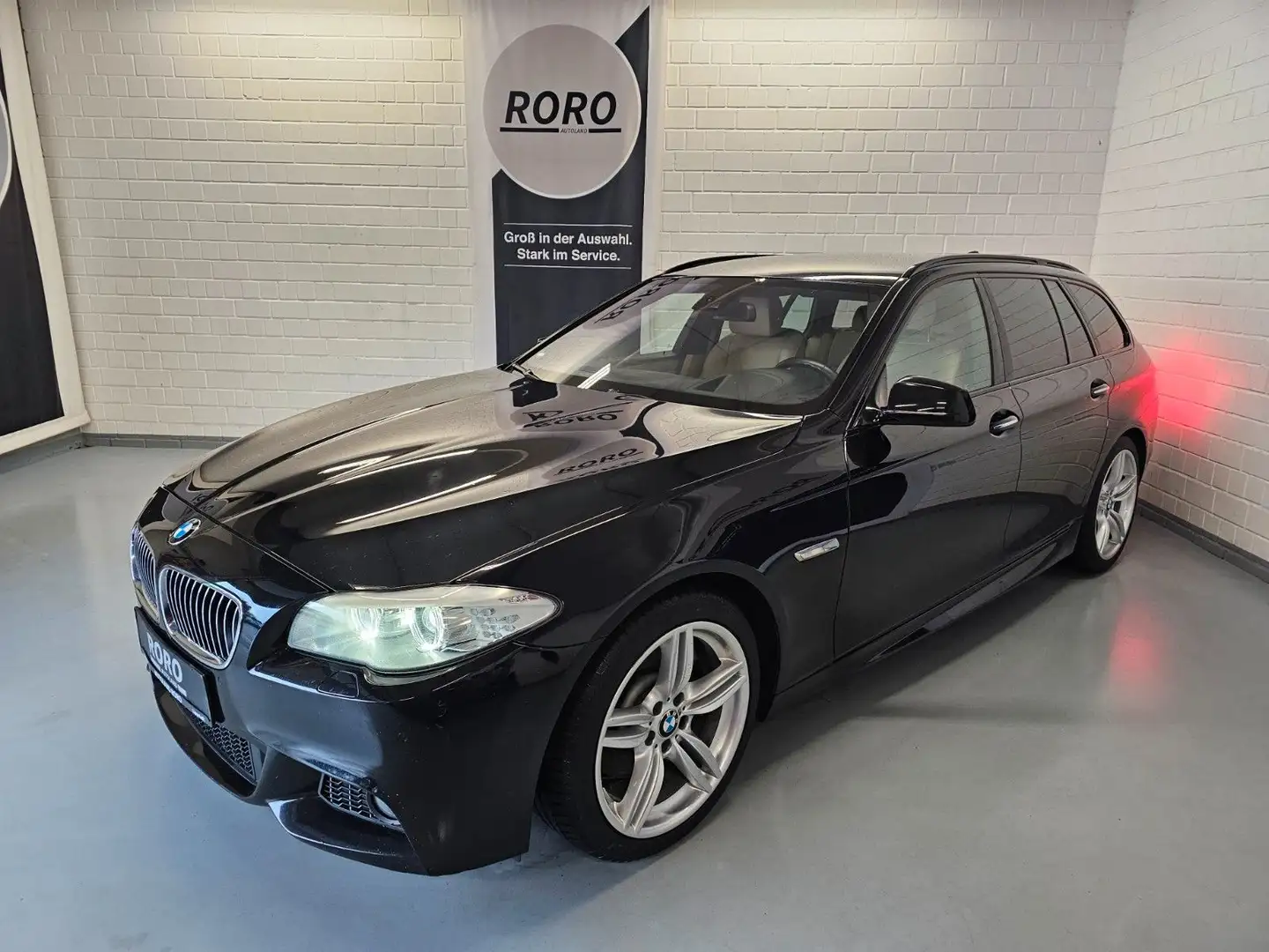 BMW 530 d Touring M-Paket + 8.REIFEN/NAVI/BIXENON/SH Noir - 2