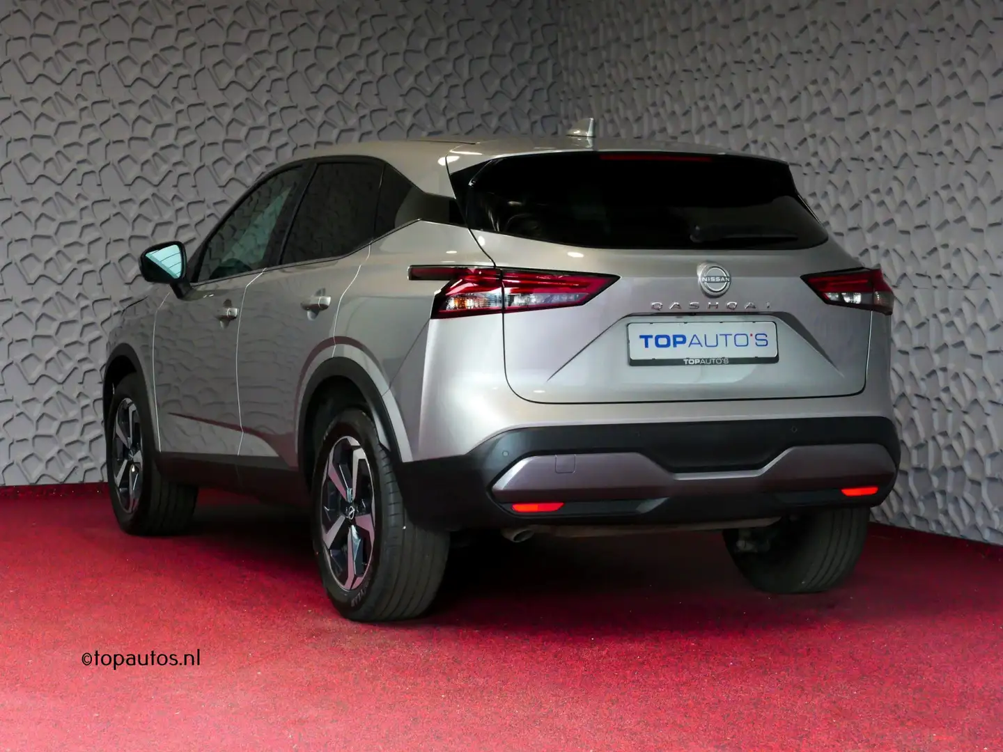 Nissan Qashqai 1.3 MHEV 160PK N-CONNECTA XL.NAVI 360.CAM VIR.COCK Grijs - 2