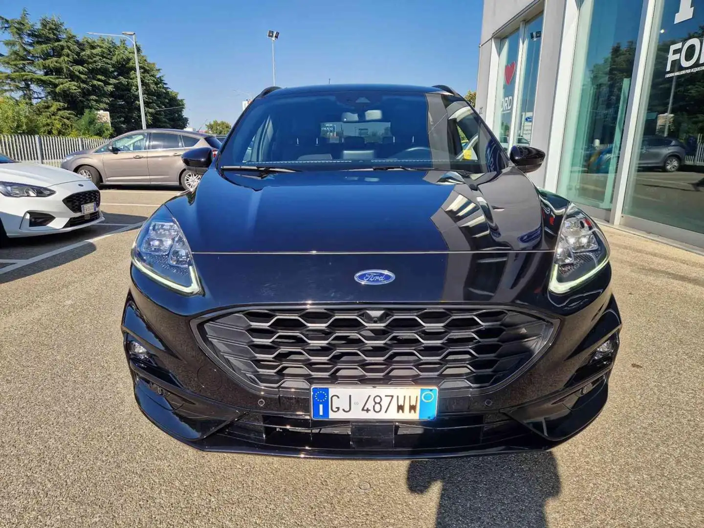 Ford Kuga 1.5 EcoBlue 120 CV aut. 2WD ST-Line X Nero - 2