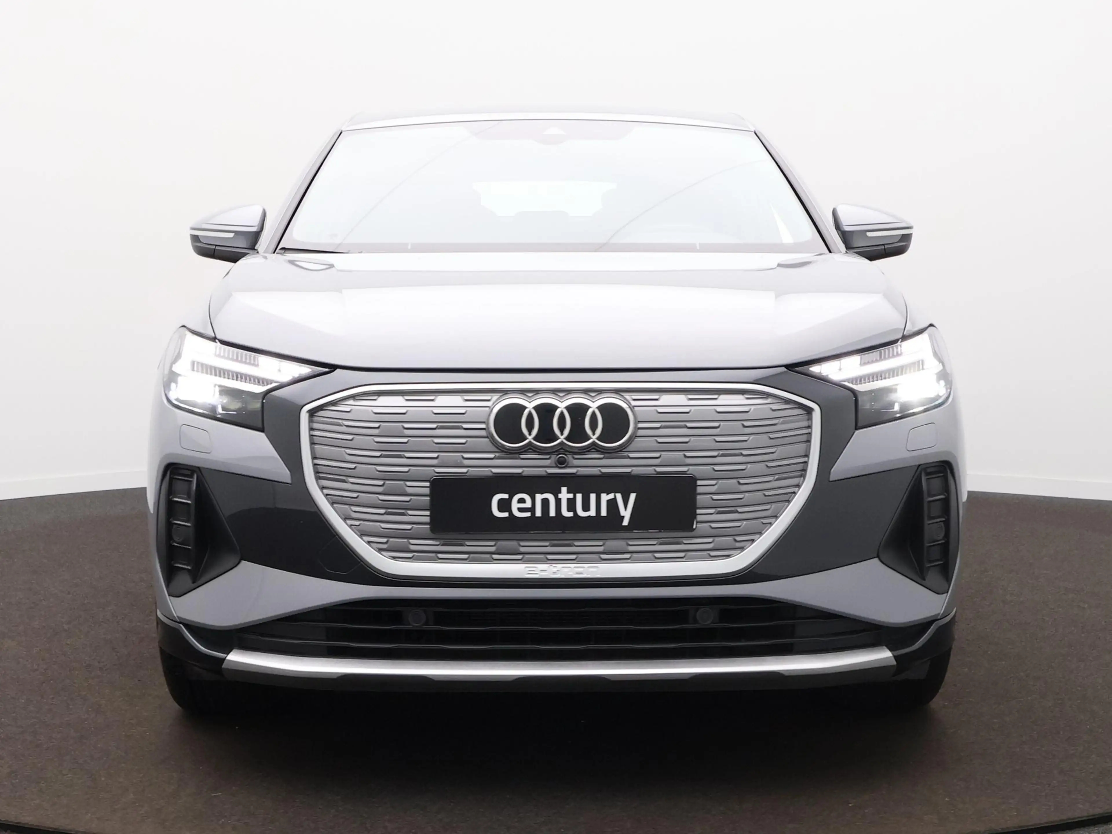 Audi Q4 e-tron 35 Advanced edition 55 kWh | Camera | Stoelverwarm — photo 3