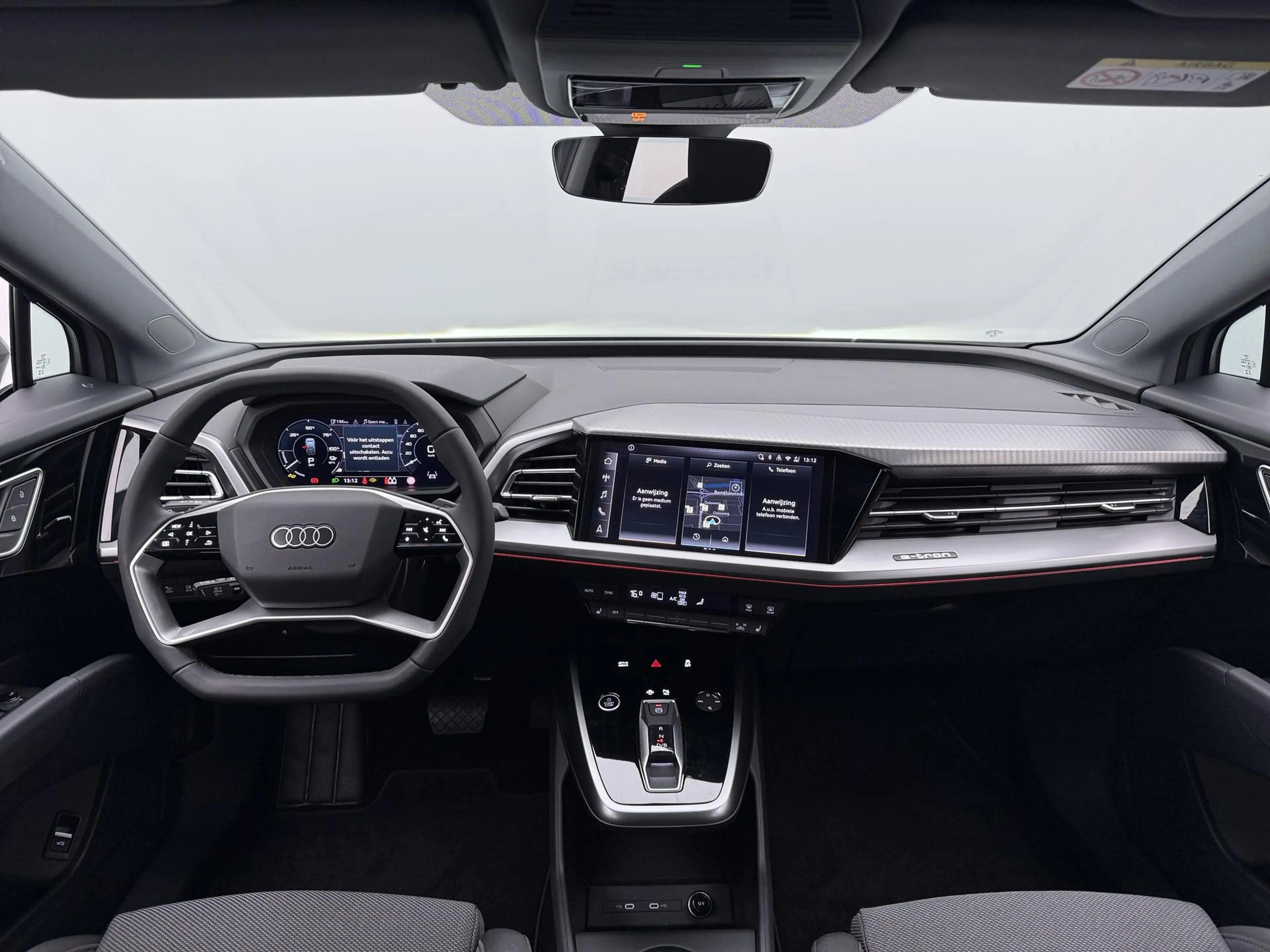 Audi Q4 e-tron 35 Advanced edition 55 kWh | Camera | Stoelverwarm — photo 13