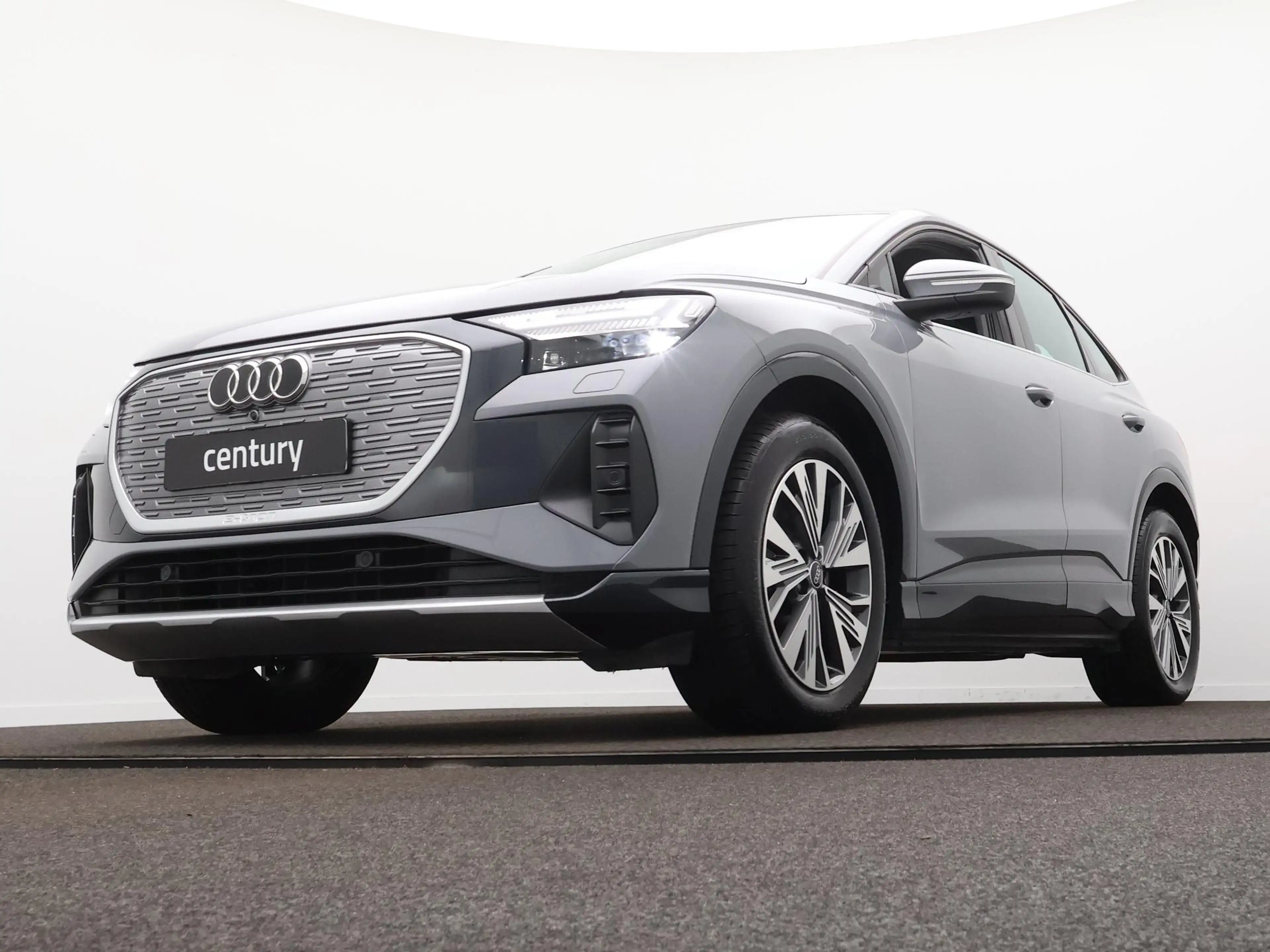 Audi Q4 e-tron 35 Advanced edition 55 kWh | Camera | Stoelverwarm — photo 10