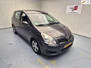 2.2 D-4D Terra Airco Cruise Control Alu Velgen Tre