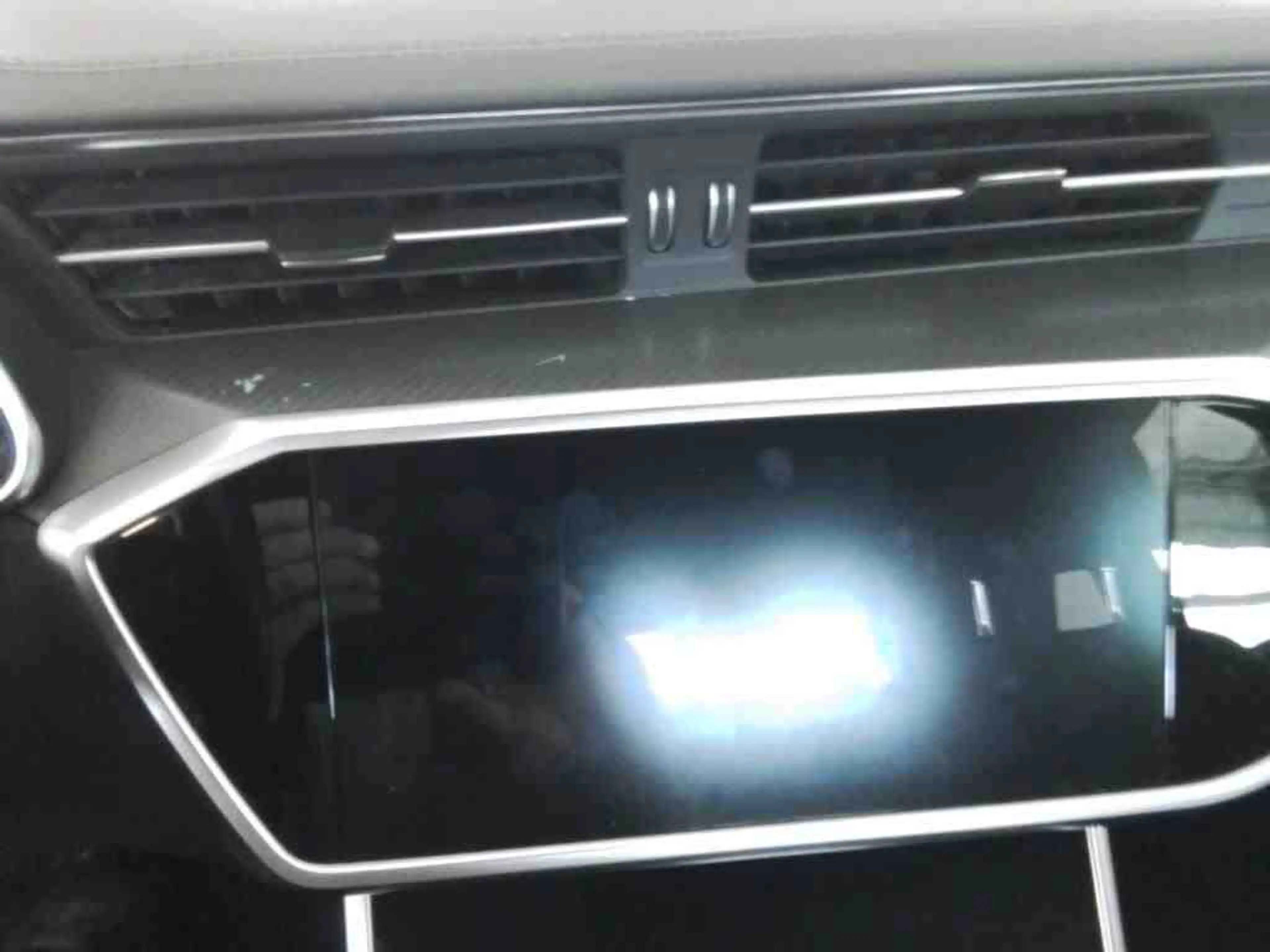 Audi A6 — photo 8