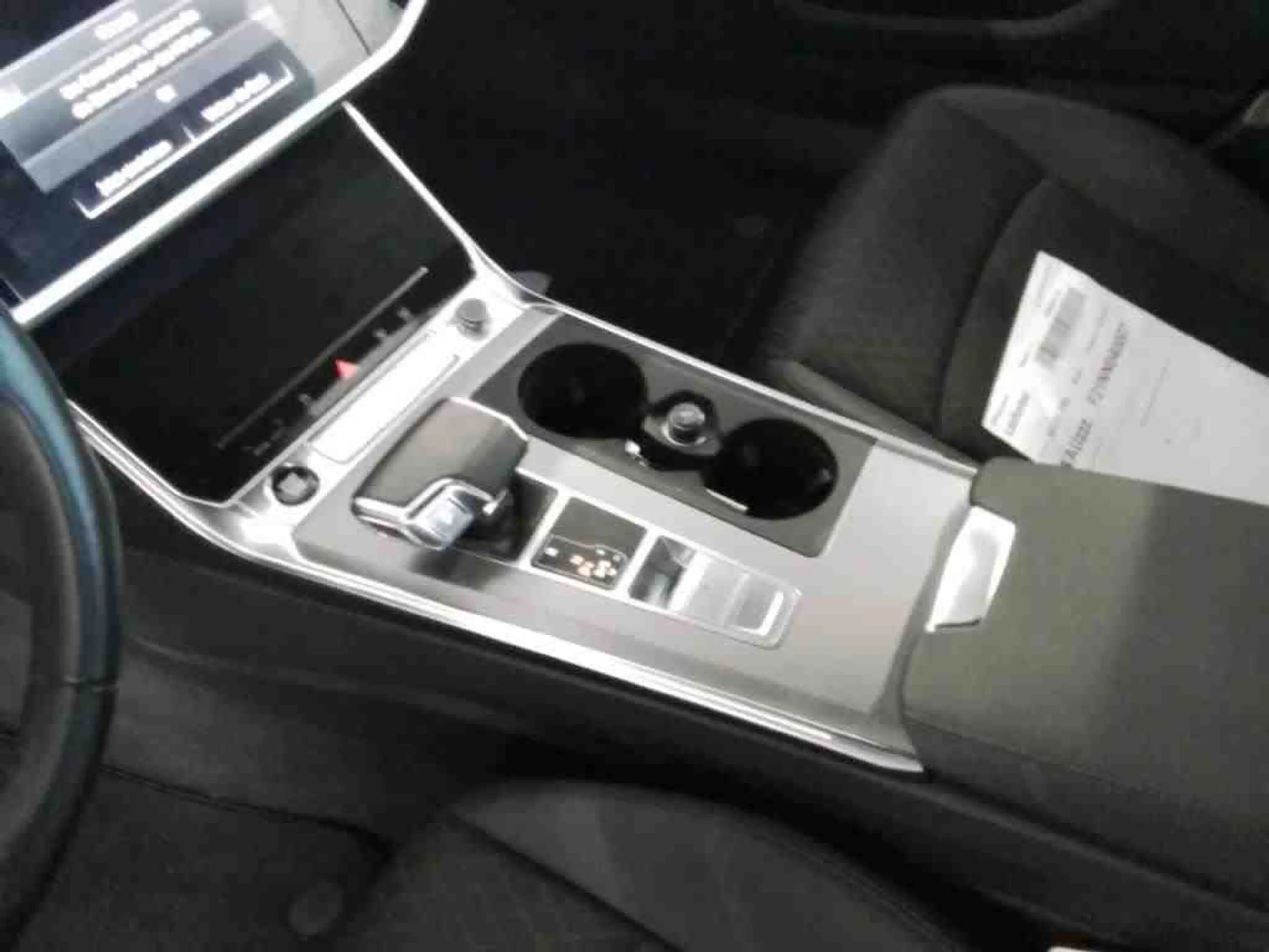 Audi A6 — photo 10