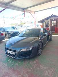 4.2 FSI quattro R tronic