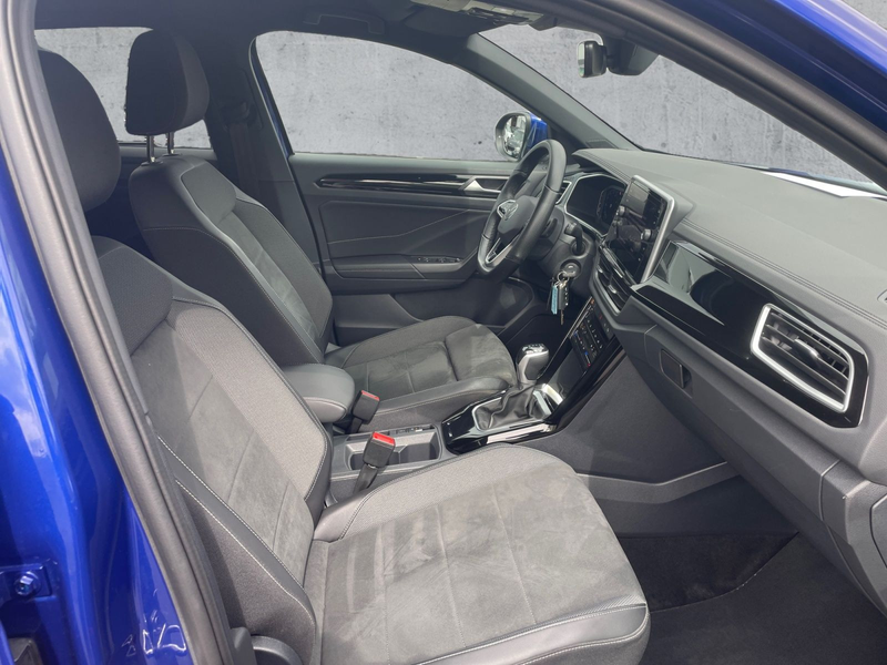 Volkswagen T-Roc 1.5 TSI DSG R-LINE LEDplus+NAV+ACC+SHZ+RFK — photo 13