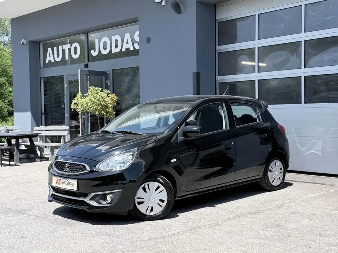 Mitsubishi Space Star Space Star 1.2 AS&G Inform **Klimaanlage** Schwarz - 2