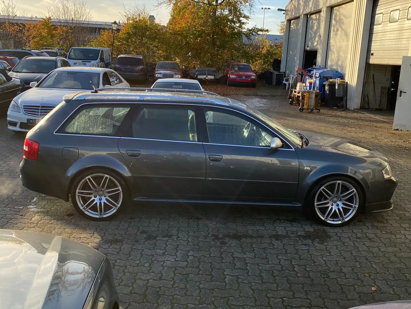 Audi RS6 AVANT 4,2 V8 BI TURBO Gris - 2