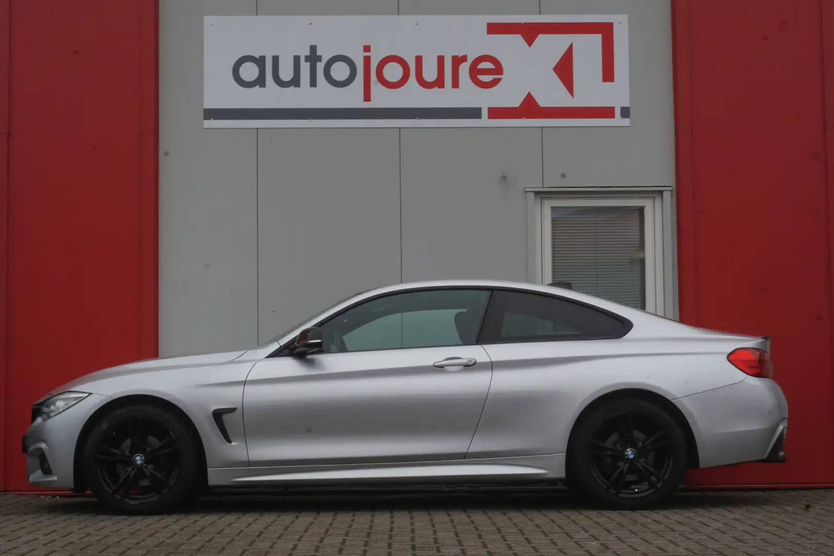 BMW 420 4-serie Coupé 420i Business | M-Pakket | Alcantara Gris - 2