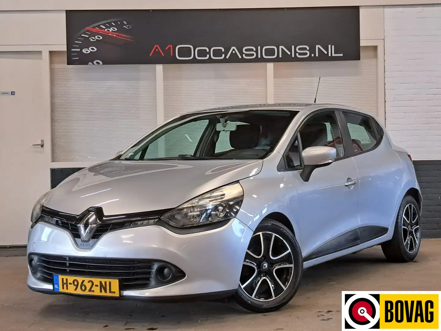 Renault Clio 0.9 TCe Dynamique Grijs - 1