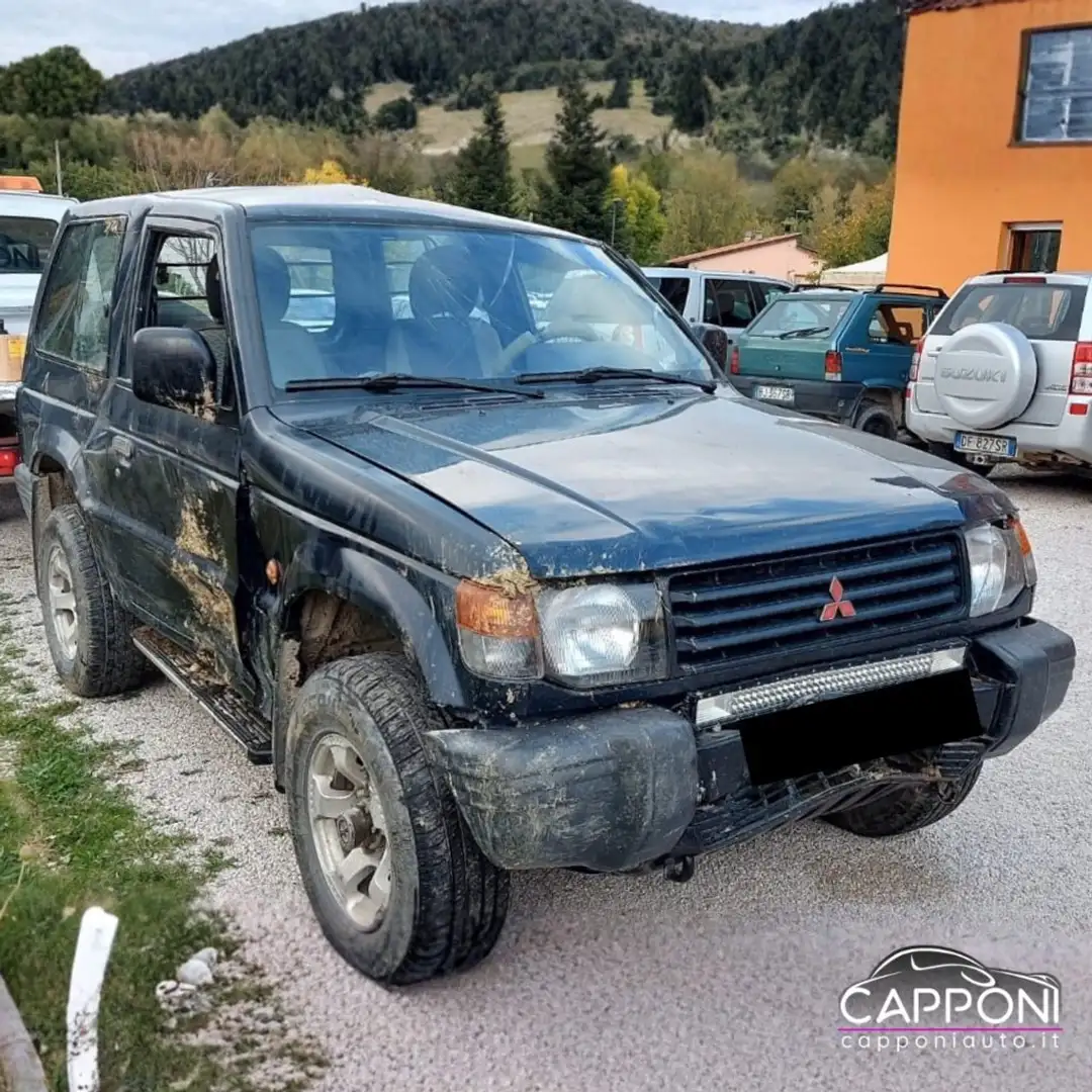Mitsubishi Pajero 2.5 TDI GL Metal-top Autocarro incidentato Blau - 2