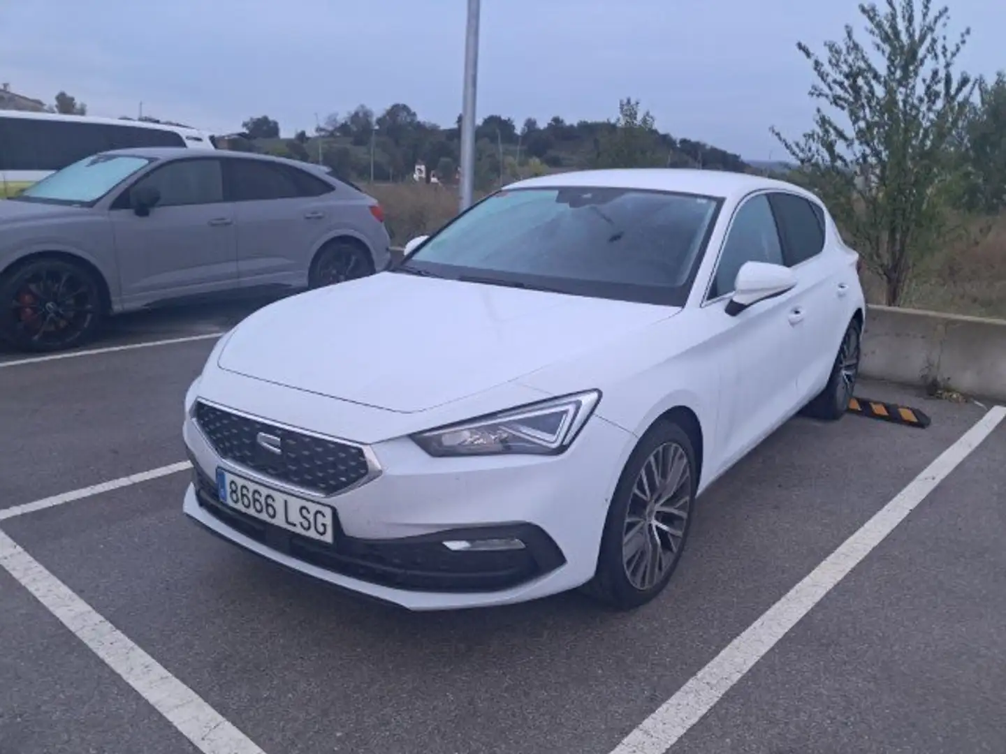 SEAT Leon 1.5 TSI S&S Xcellence 150 Blanco - 2