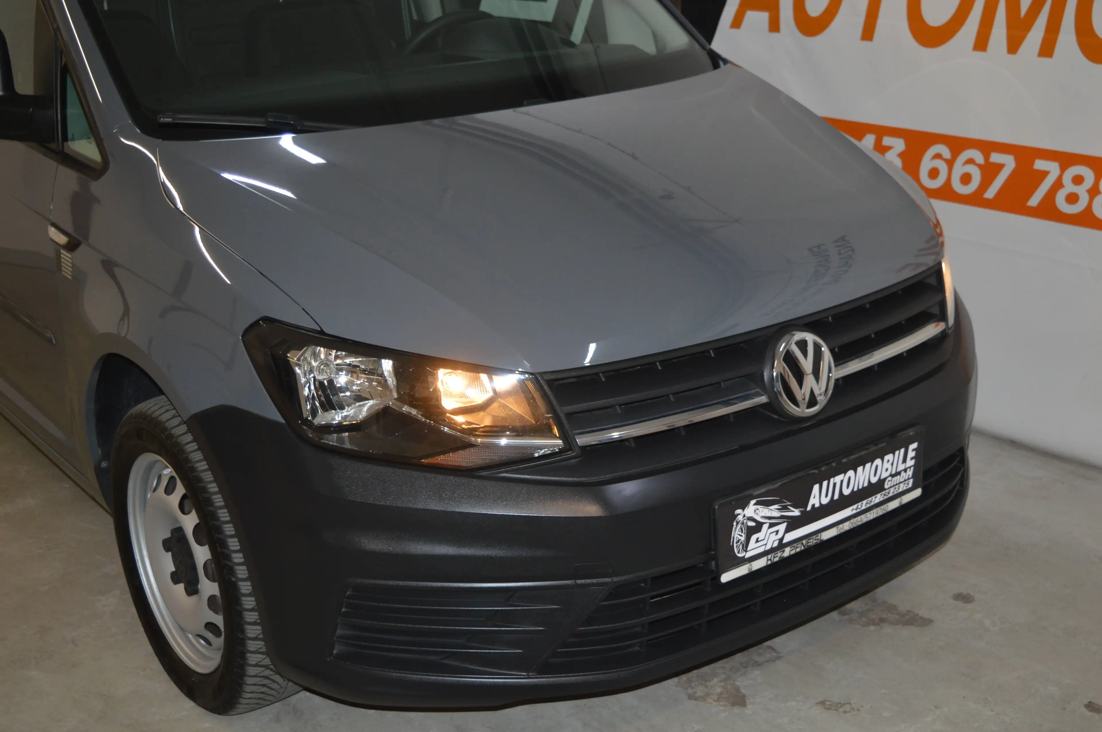 Volkswagen Caddy 1,6 TDI **Kasten**neues Pickerl** — photo 2