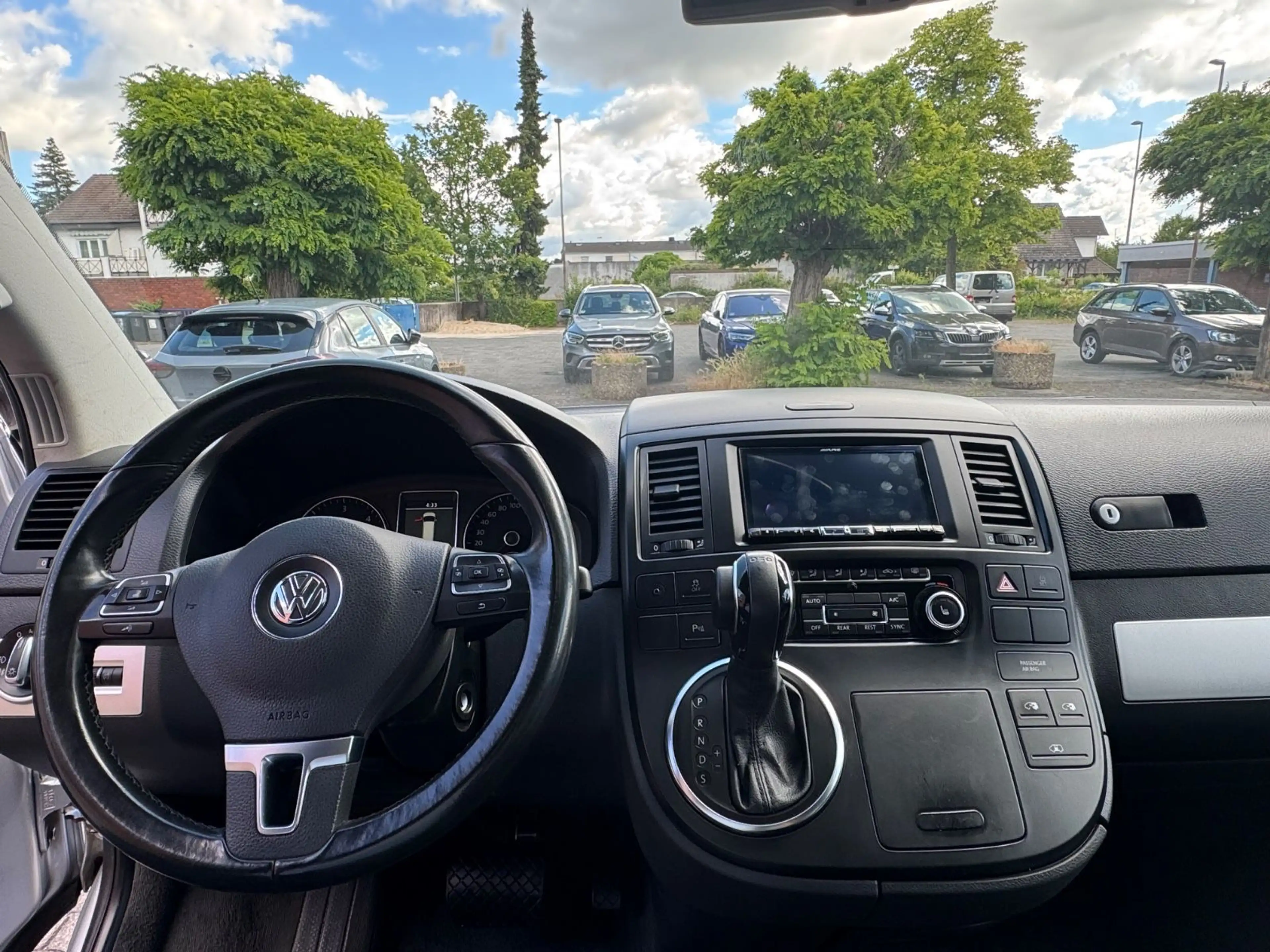 Volkswagen T5 Multivan Highline 4Motion *PANO*LEDER*KAMERA* — photo 15