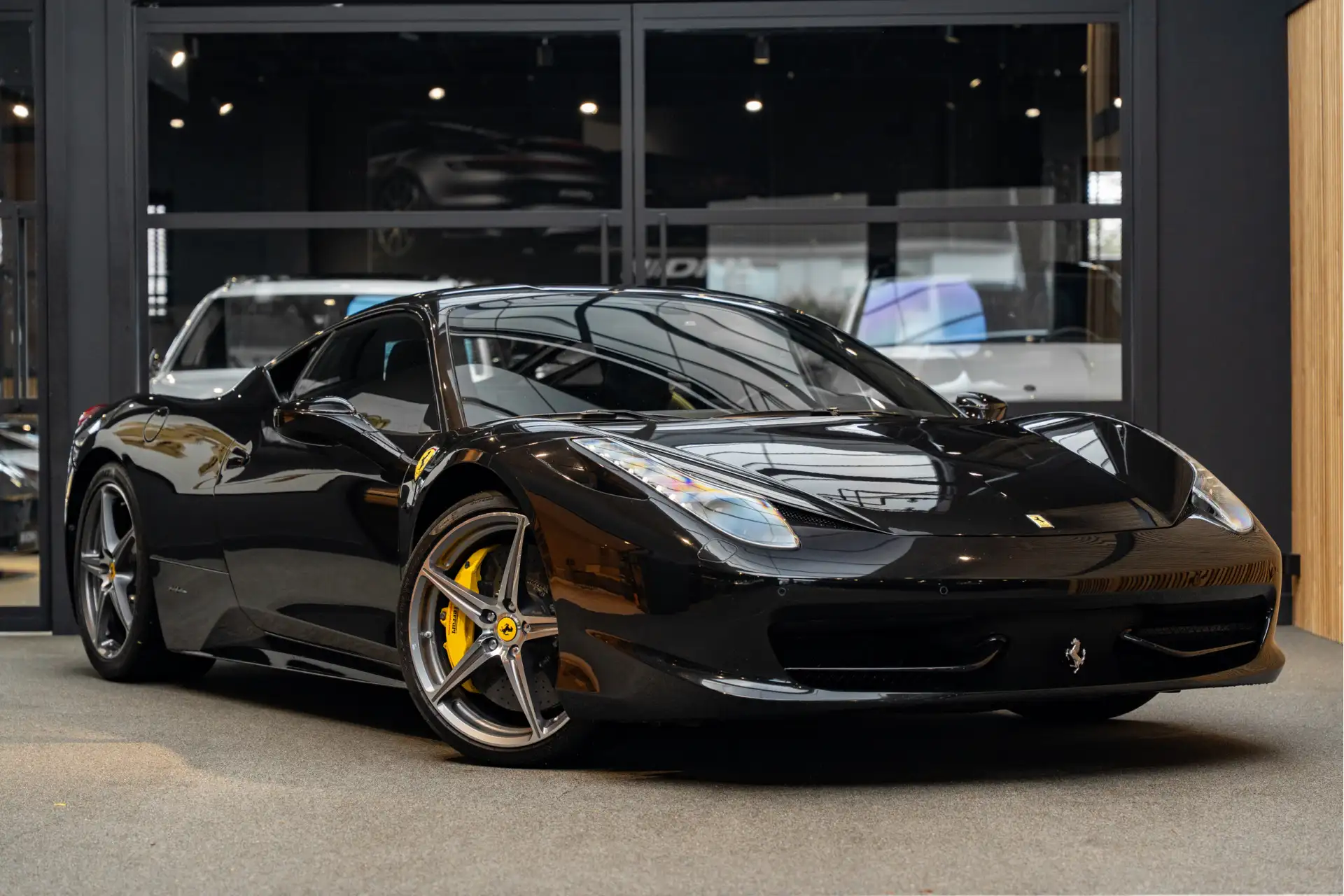 페라리 458 4.5 V8 2011 검정 사진 1