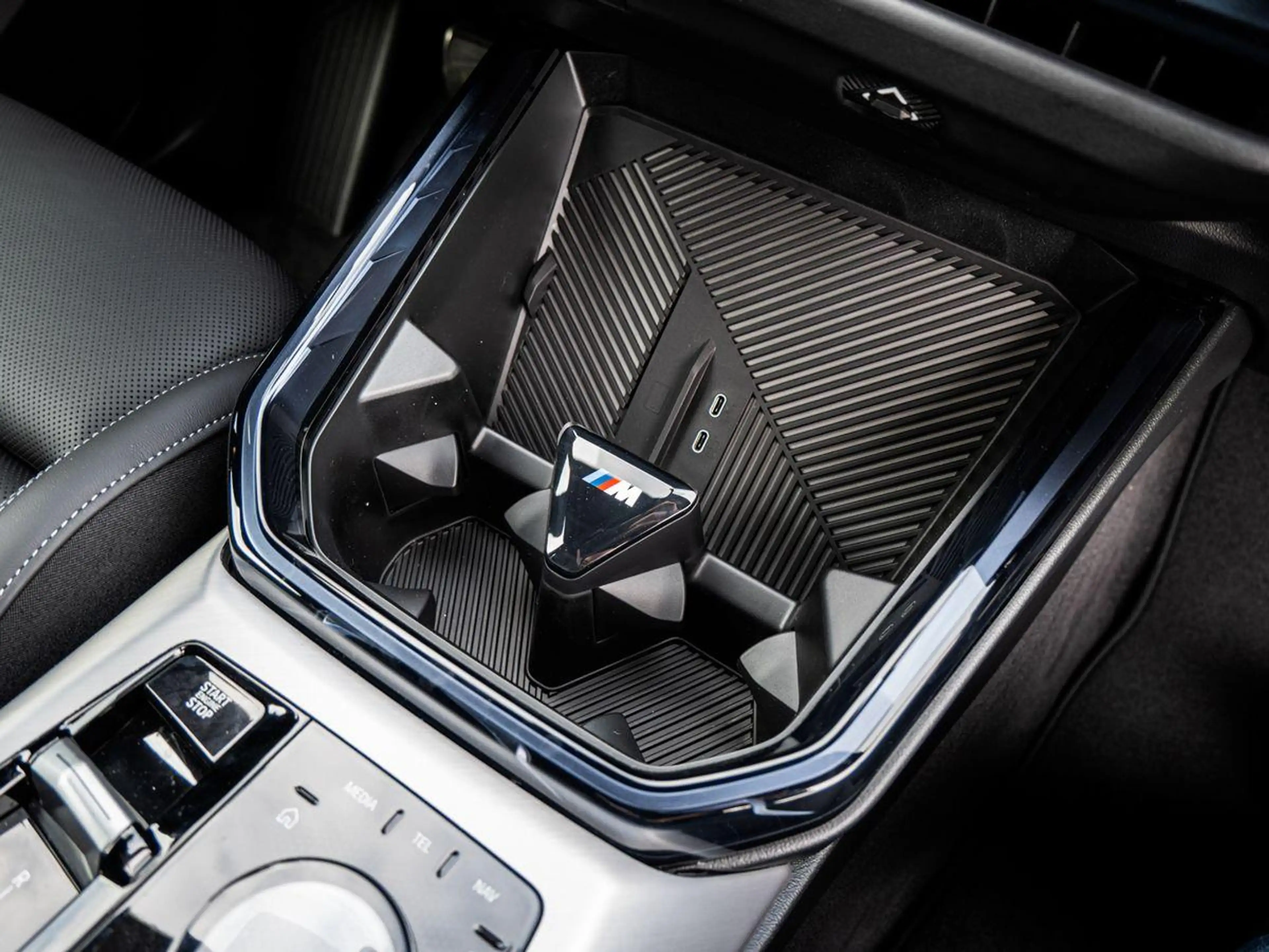 BMW X3 40d xDrive M SportPRO 21" PANO Leder DrAsPro — photo 13
