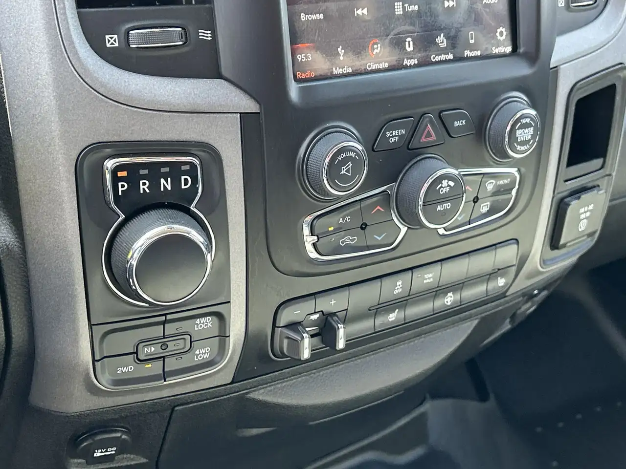 RAM 1500 fotografie RAM 1500