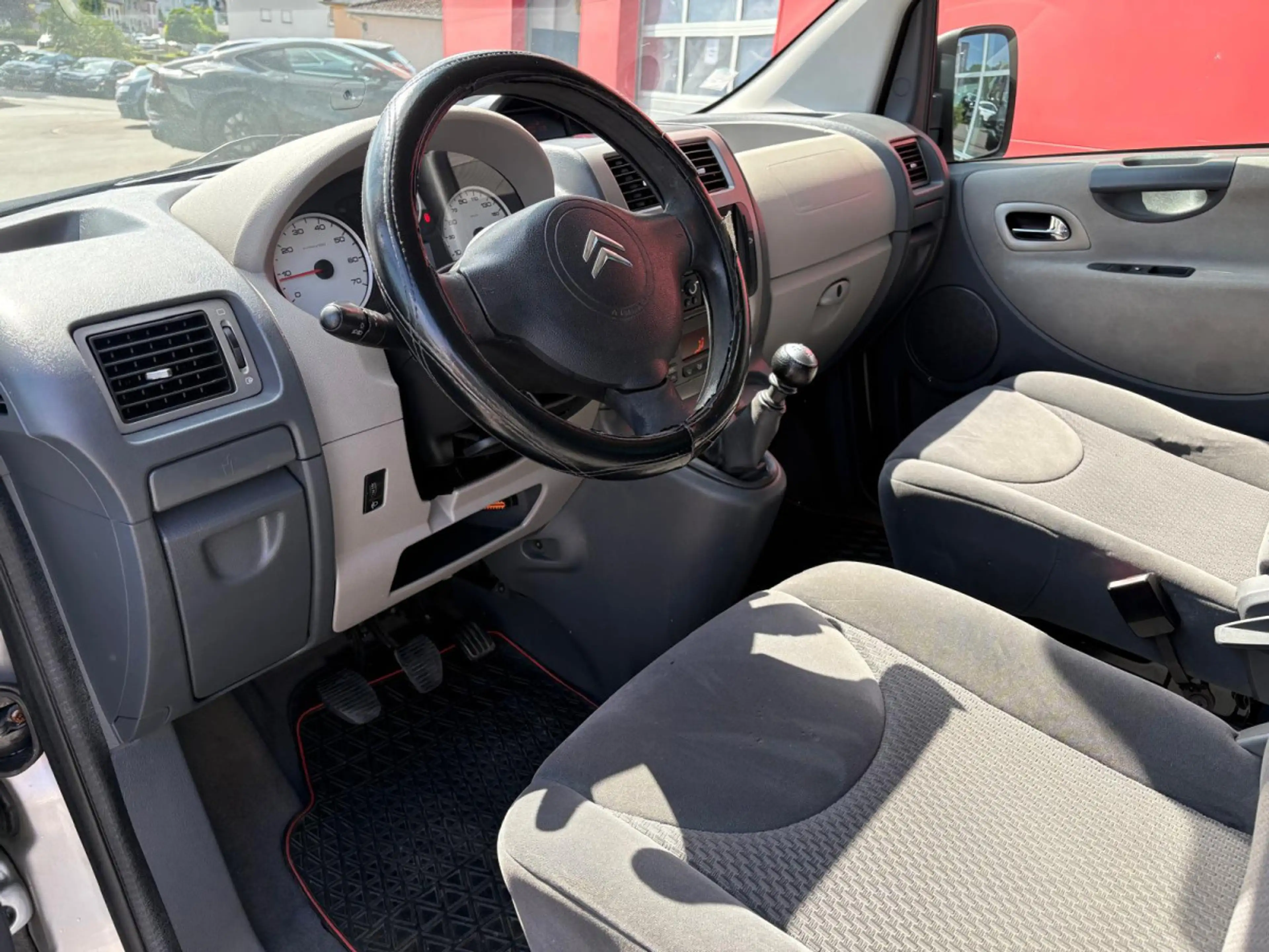 Citroen Jumpy 2.0 LITRES HDI 120 8 PLACES — photo 8